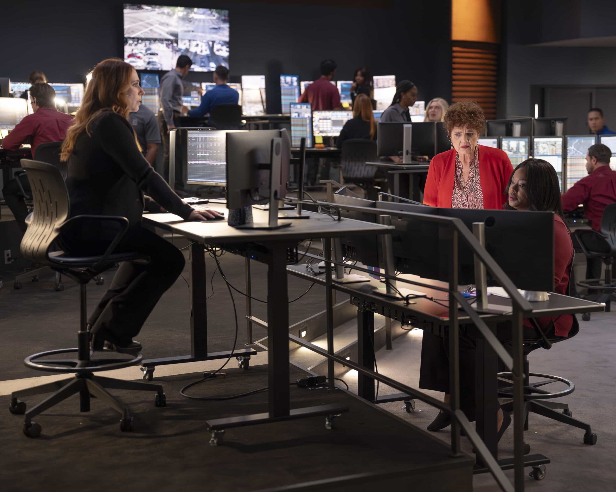 9-1-1 - “Día de los Muertos” - The 118’s beliefs are put to the test as they respond to emergency calls involving a Jack-o’-lantern and a few more jump scares than they were expecting on Halloween. THURSDAY, NOV. 6 (8:00-9:00 p.m. EST) on ABC. (Disney/Christopher Willard) 
JENNIFER LOVE HEWITT, DEBRA CHRISTOFFERSON, CHIQUITA FULLER