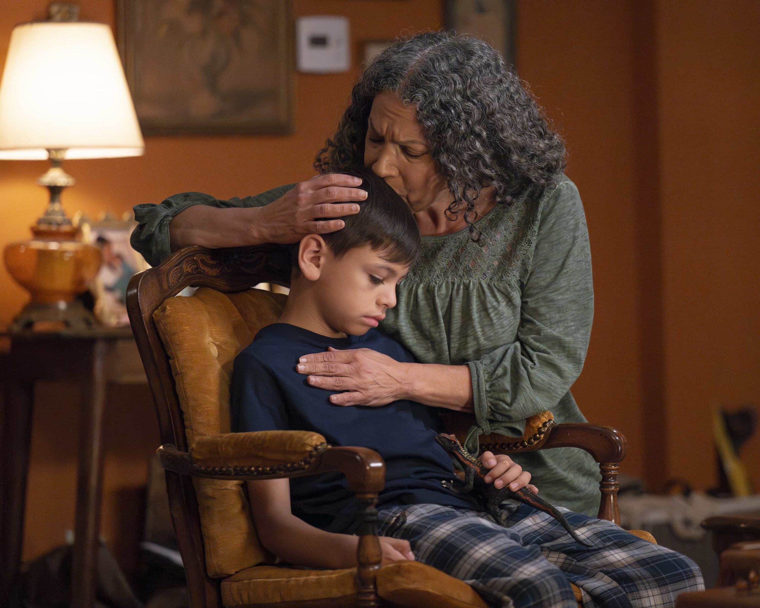 GREY’S ANATOMY - “Sometimes I Feel Like a Motherless Child” - Jo navigates a challenging case with a pregnant mother, while Blue and Jules care for a diabetic patient. Meanwhile, Simone treats a patient with a surprising revelation. THURSDAY, NOV. 6 (10:00-11:00 p.m. EST) on ABC. (Disney/Anne Marie Fox) 
MATEO ACEVEDO, ADRIANA SEVAN