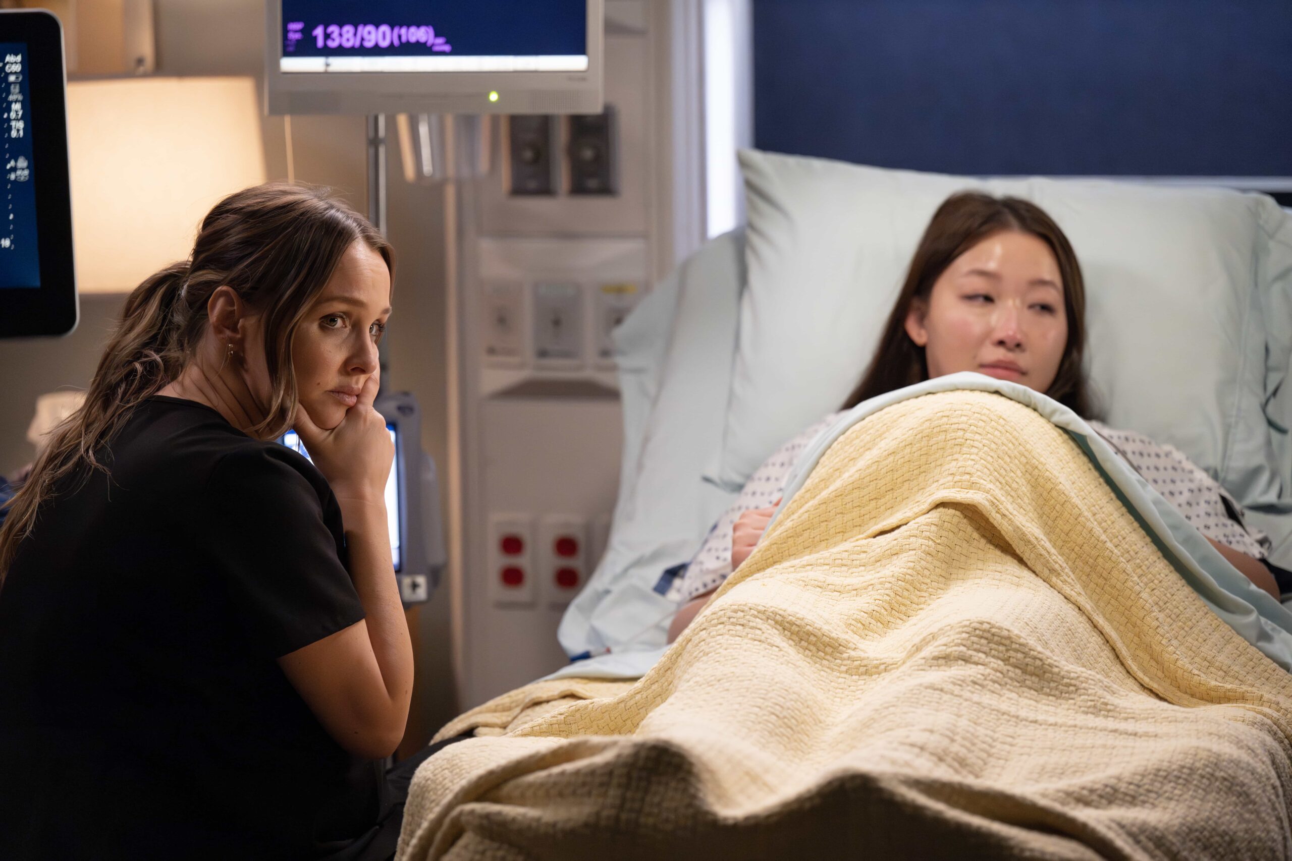 Grey’s Anatomy Season 22 Episode 5 - “Sometimes I Feel Like a Motherless Child” - Jo navigates a challenging case with a pregnant mother, while Blue and Jules care for a diabetic patient. Meanwhile, Simone treats a patient with a surprising revelation. THURSDAY, NOV. 6 (10:00-11:00 p.m. EST) on ABC. (Disney/Anne Marie Fox) 
CAMILLA LUDDINGTON, CAROLYN KANG