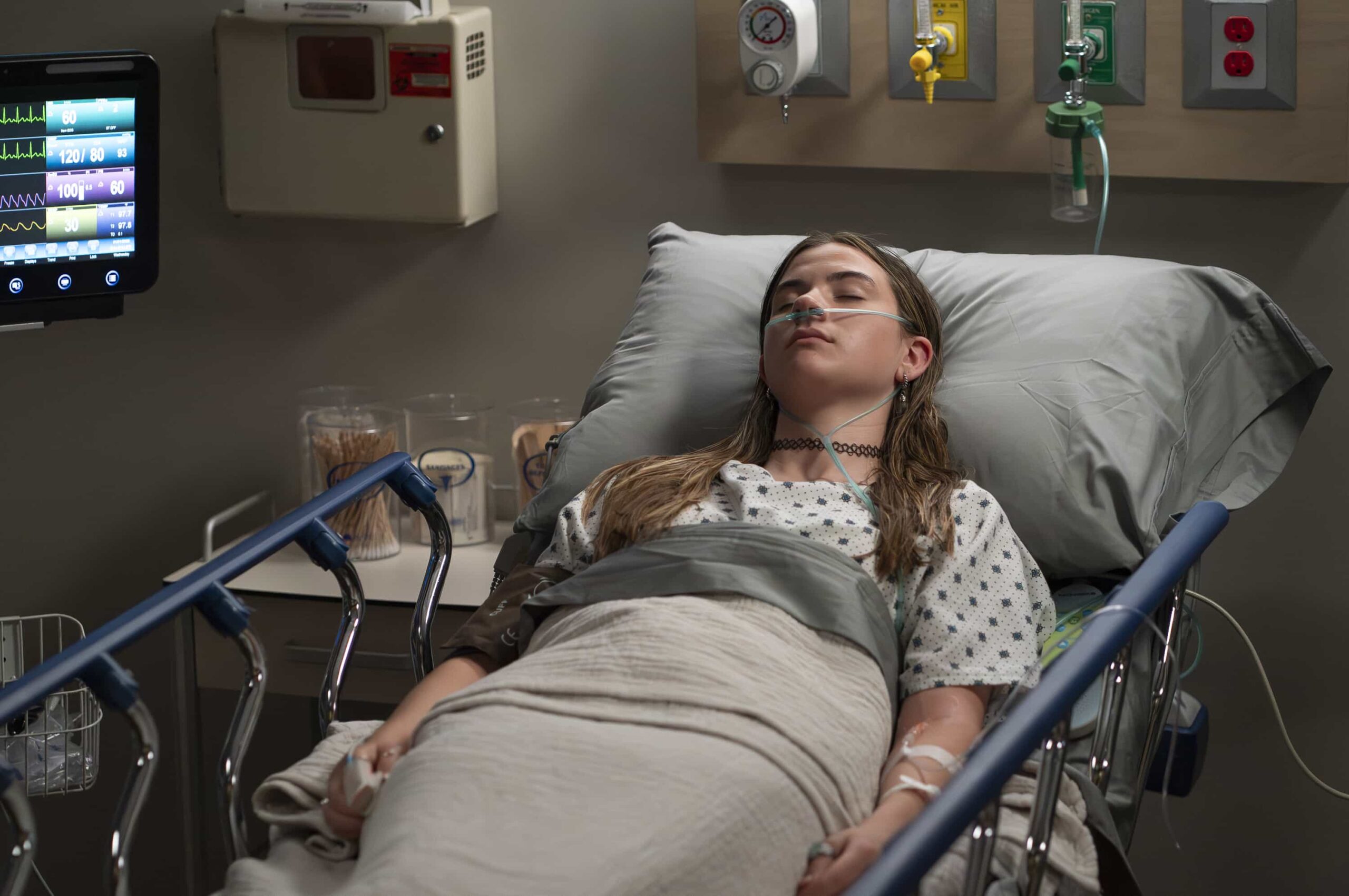 9-1-1: NASHVILLE - “Lost Children” - With mounting pressure from his peers and family, Blue takes his firefighter exam. Meanwhile, Roxie and Taylor search for the identity of an unconscious girl and respond to a high-stakes emergency involving two abducted children. THURSDAY, NOV. 6 (9:00-10:00 p.m. EST) on ABC. (Disney/Jake Giles Netter) 
JESSIE FENTRESS