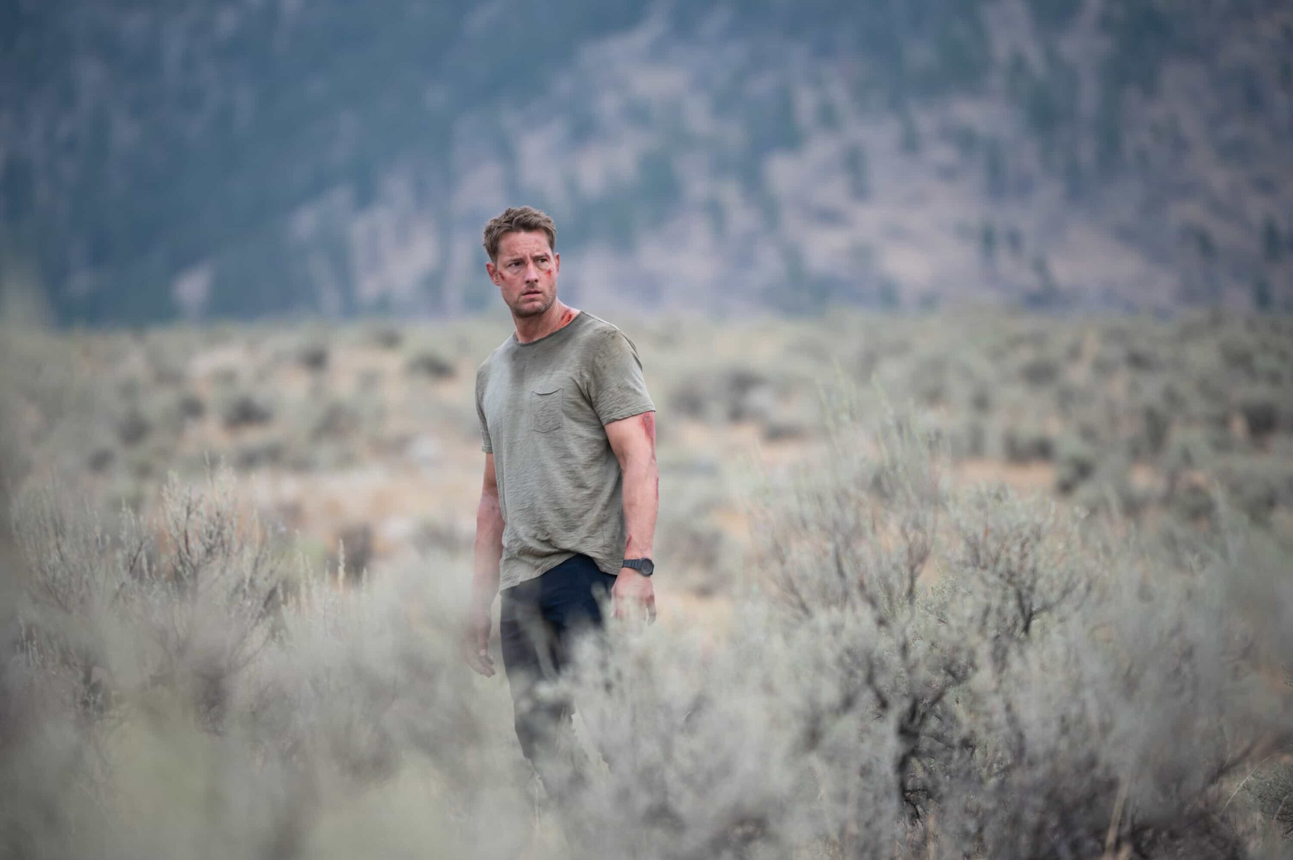 “No Man’s Land” – When a man disappears in a lawless Arizona desert town, Colter’s investigation uncovers a hidden relationship that draws him into a dangerous power struggle – and leaves him facing the hard conditions of the wilderness, on TRACKER, Sunday, Nov. 9 (8:00-9:00 PM, ET/PT) on the CBS Television Network, and streaming on Paramount+ (live and on-demand for Paramount+ Premium plan subscribers, or on-demand for Paramount+ Essential subscribers the day after the episode airs)*. Pictured: Justin Hartley as Colter Shaw. Photo: Sergei Bachlakov/CBS ©2025 CBS Broadcasting, Inc. All Rights Reserved.