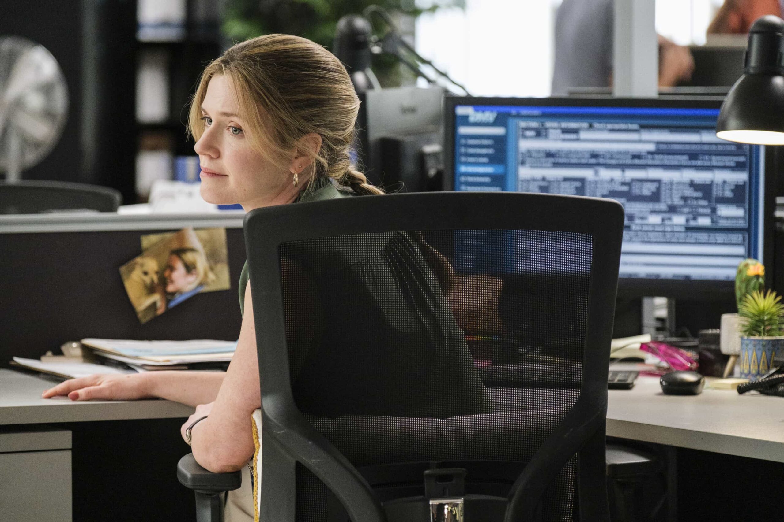 “Stick Shift” – When Ceci accuses Colette of only being kind for the credit, Colette anonymously gives Noa the perfect gift, on DMV, Monday, Nov. 10 (8:30-9:00 PM, ET/PT) on the CBS Television Network, and streaming on Paramount+ (live and on-demand for Paramount+ Premium plan subscribers, or on-demand for Paramount+ Essential subscribers the day after the episode airs)*. Pictured: Harriet Dyer as Colette. Photo: Bertrand Calmeau/CBS ©2025 CBS Broadcasting, Inc. All Rights Reserved.