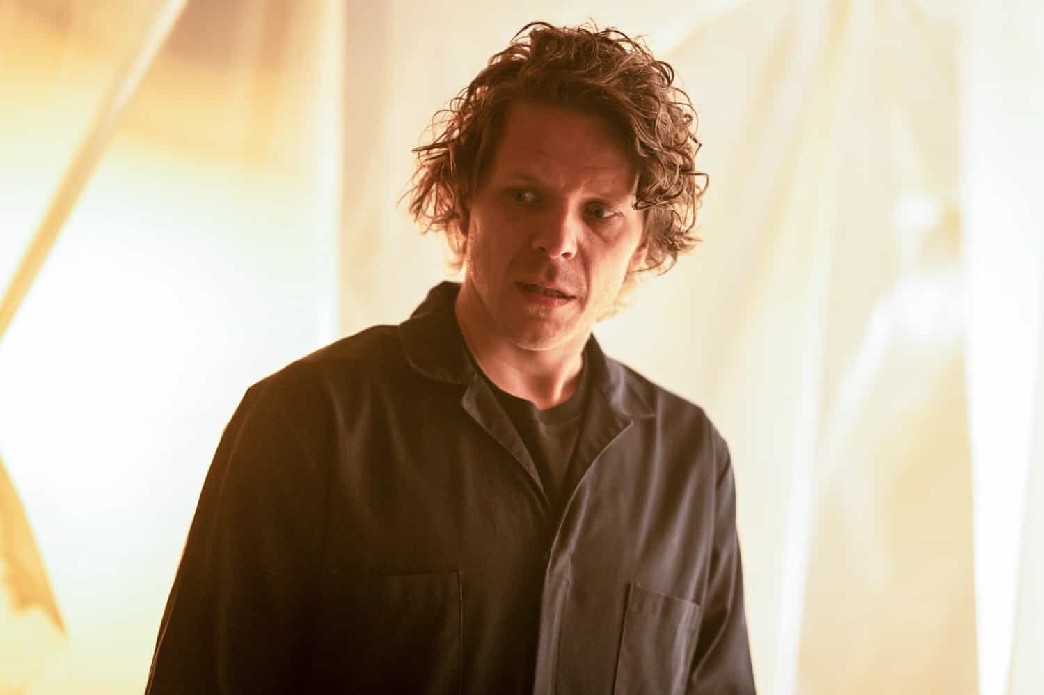 MURDER IN A SMALL TOWN: Adam Klassen in the "This, That, and the Other Thing" episode of MURDER IN A SMALL TOWN airing Tuesday, Nov. 11 (8:00-9:00PM ET/PT) on FOX. ©2025 Fox Media LLC. CR: Kailey Schwerman/ FOX.