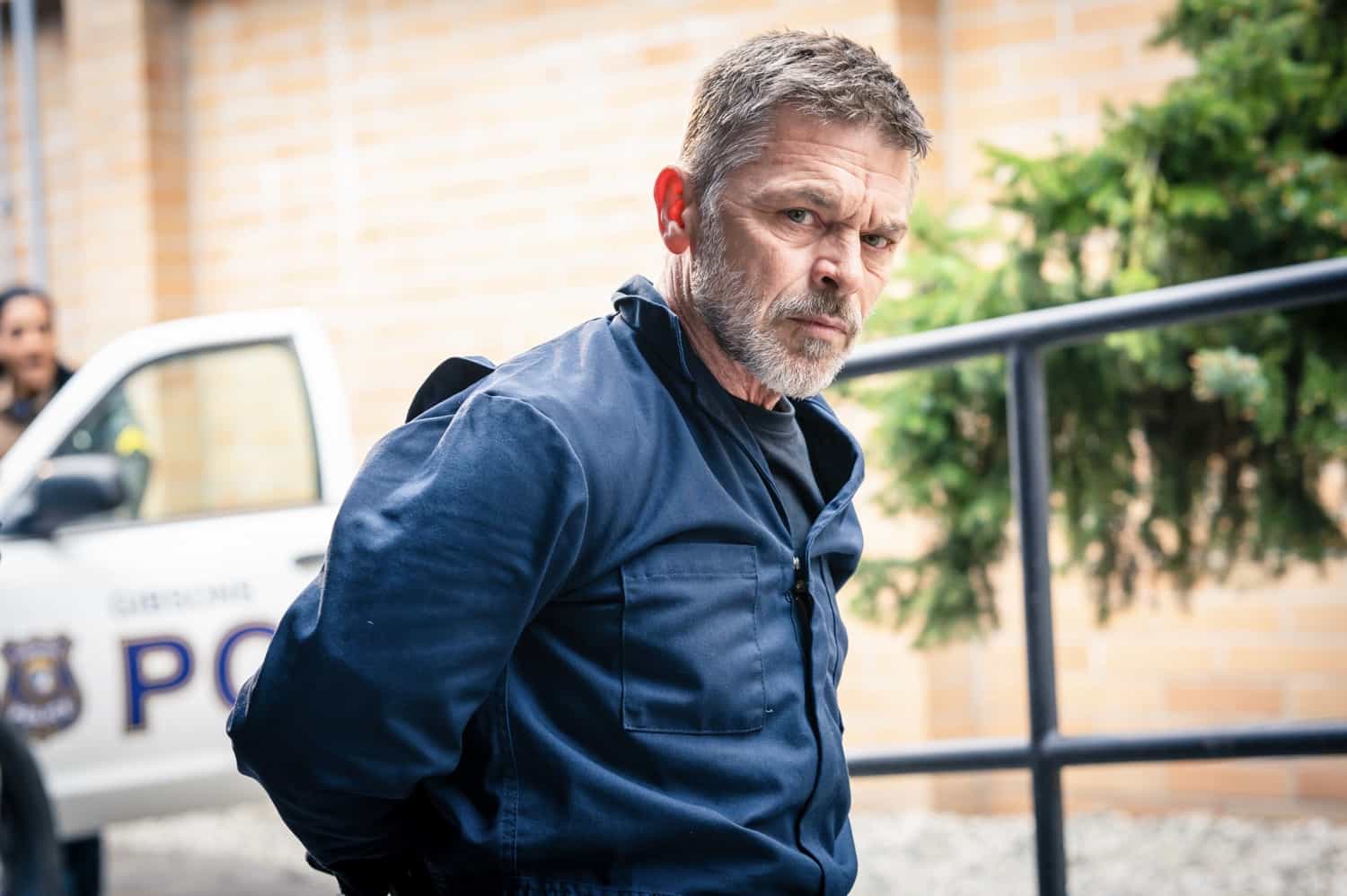 MURDER IN A SMALL TOWN: Ian Tracey in the "This, That, and the Other Thing" episode of MURDER IN A SMALL TOWN airing Tuesday, Nov. 11 (8:00-9:00PM ET/PT) on FOX. ©2025 Fox Media LLC. CR: Kailey Schwerman/ FOX.