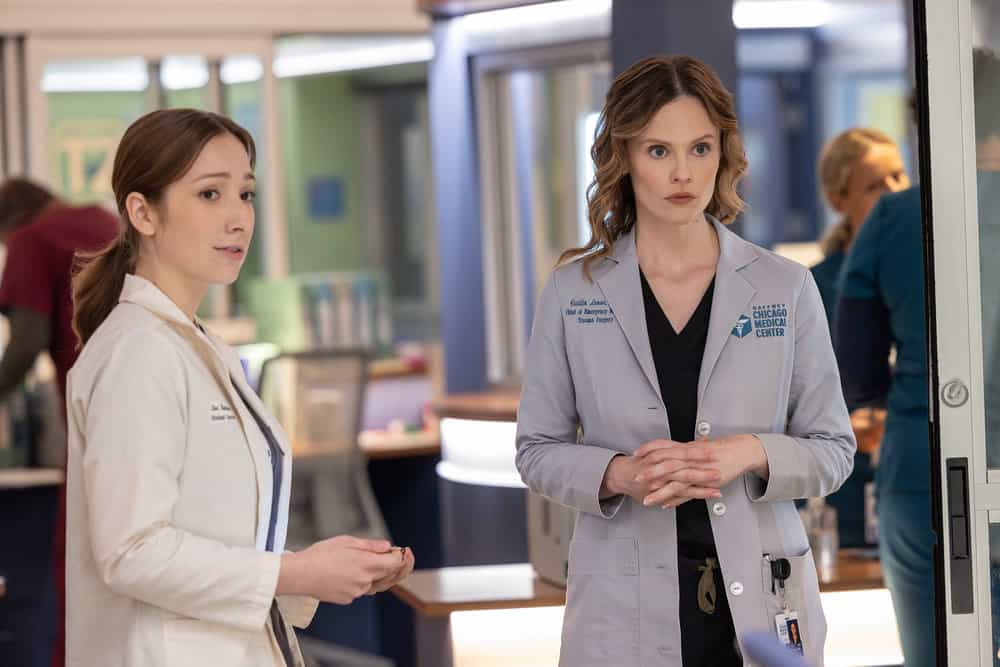CHICAGO MED Season 11 Episode 7 -- "Double Down" Episode 1107 -- Pictured: (l-r) Abrial Bonilla as Med Student Lina Martinez, Sarah Ramos as Dr. Caitlin Lenox -- (Photo by: George Burns Jr/NBC)