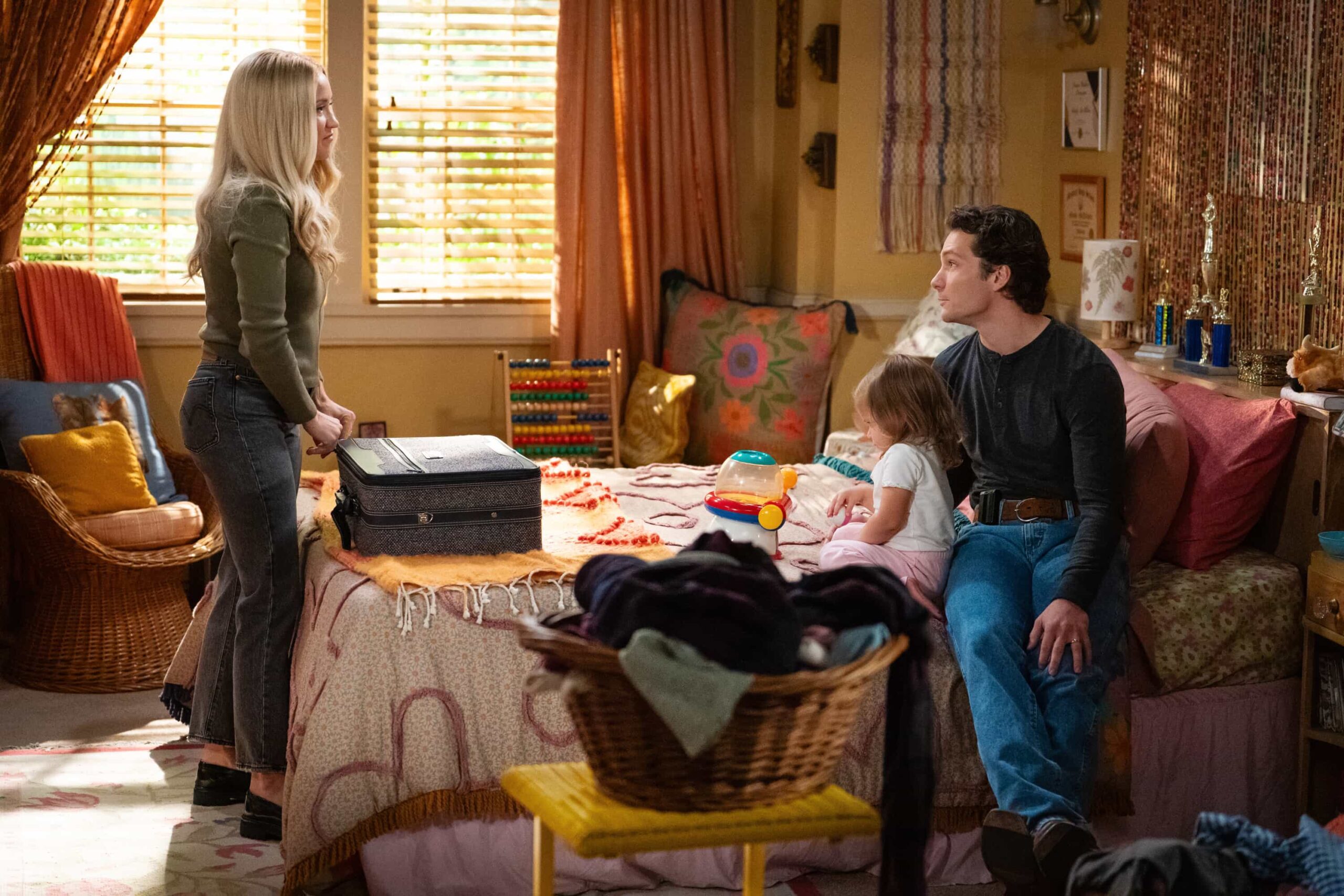 “A Pregnancy Test and an Old Man’s Gallbladder” – Georgie’s jealousy rears its head when Mandy gets sent on an overnight work trip with her ex and current boss, Scott (Christopher Gorham). Meanwhile, Jim and Audrey panic when they find a pregnancy test in Connor’s trash, on GEORGIE & MANDY’S FIRST MARRIAGE, Thursday, Nov. 13 (8:00-8:30 PM, ET/PT) on the CBS Television Network, and streaming on Paramount+ (live and on-demand for Paramount+ Premium plan subscribers, or on-demand for Paramount+ Essential subscribers the day after the episode airs)*.  Pictured (L-R):  Emily Osment as Mandy and Montana Jordan as Georgie   Photo: Troy Harvey/CBS ©2025 CBS Broadcasting, Inc. All Rights Reserved.