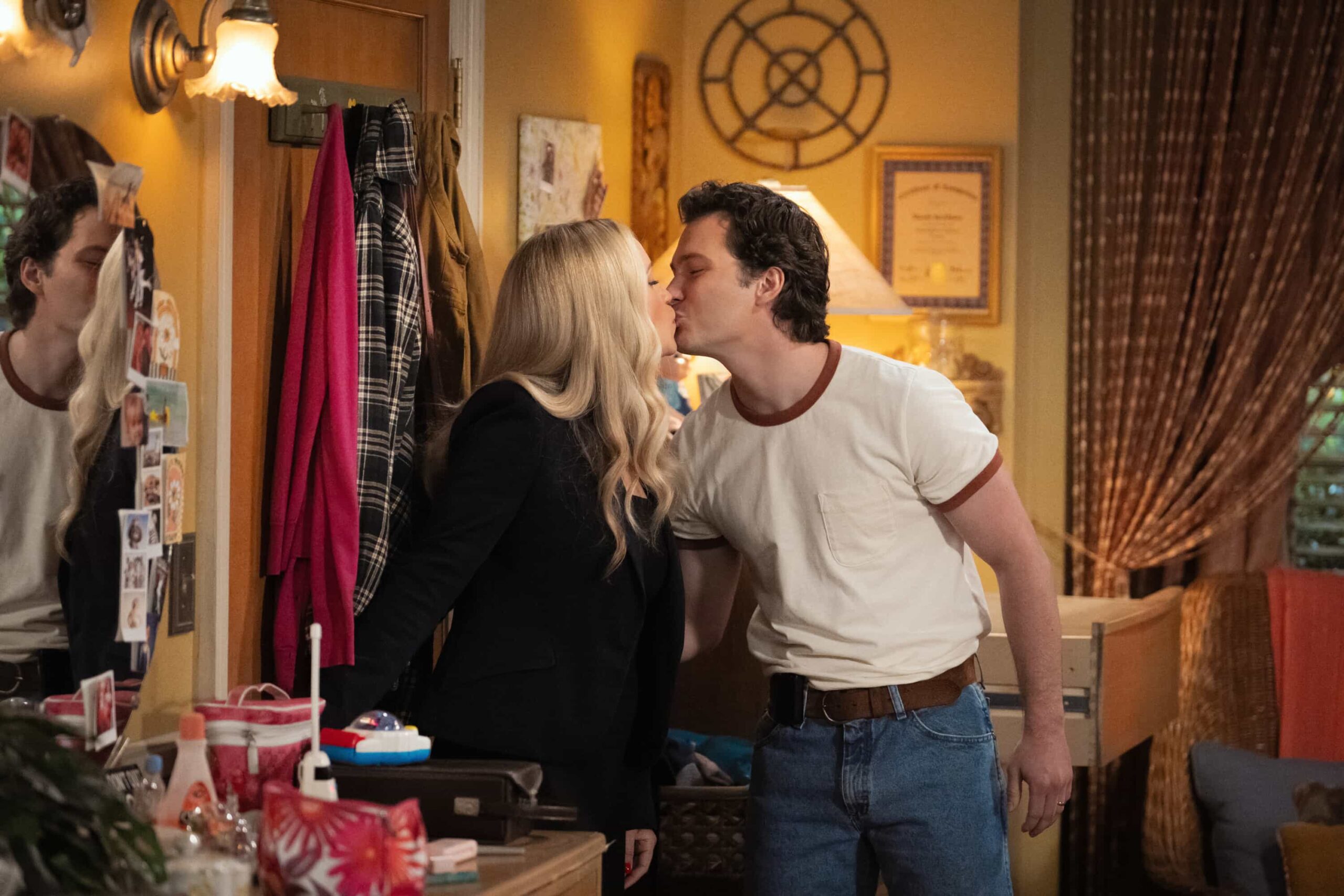 “A Pregnancy Test and an Old Man’s Gallbladder” – Georgie’s jealousy rears its head when Mandy gets sent on an overnight work trip with her ex and current boss, Scott (Christopher Gorham). Meanwhile, Jim and Audrey panic when they find a pregnancy test in Connor’s trash, on GEORGIE & MANDY’S FIRST MARRIAGE, Thursday, Nov. 13 (8:00-8:30 PM, ET/PT) on the CBS Television Network, and streaming on Paramount+ (live and on-demand for Paramount+ Premium plan subscribers, or on-demand for Paramount+ Essential subscribers the day after the episode airs)*. Pictured (L-R): Emily Osment as Mandy and Montana Jordan as Georgie   Photo: Troy Harvey/CBS ©2025 CBS Broadcasting, Inc. All Rights Reserved.