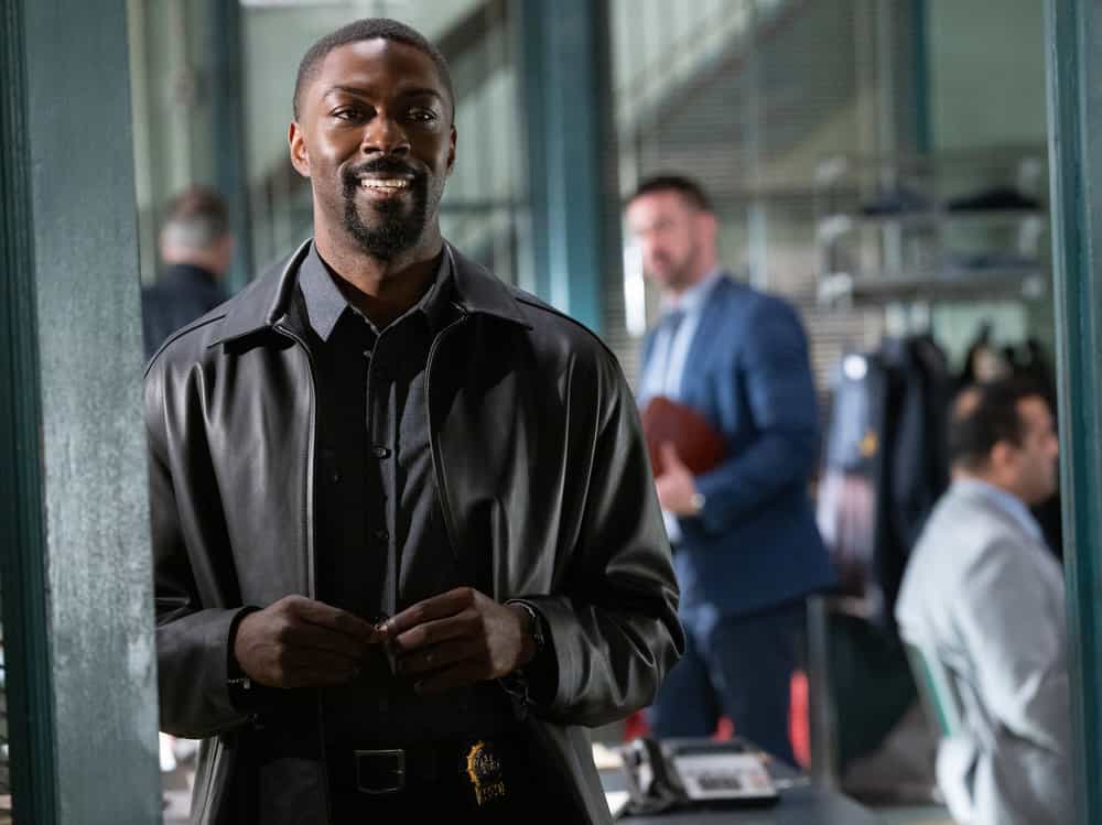 Law & Order Season 25 Episode 7 “Guardian” – Photos & Case Preview 4 Law & Order Season 25 Episode 7 -- "Guardian" Episode 25007 -- Pictured: David Ajala as Det. Theo Walker -- (Photo by: Will Hart/NBC)