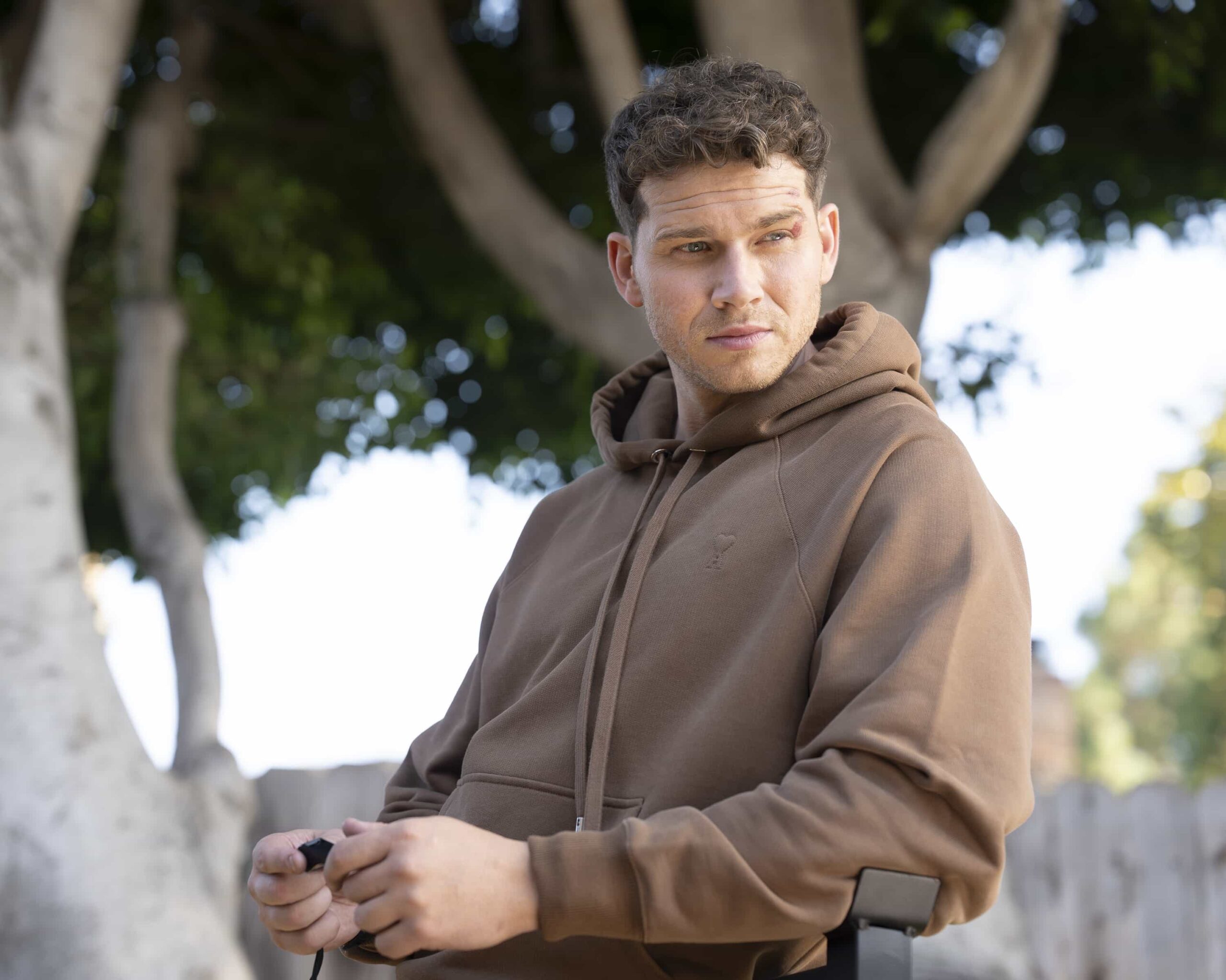 9-1-1 Season 9 Episode 5 - “Family History” - Athena must revisit a painful part of her past when answering a call for help. Meanwhile, the 118 takes a big step forward. THURSDAY, NOV. 13 (8:00-9:00 p.m. EST) on ABC. (Disney/Christopher Willard) 
OLIVER STARK