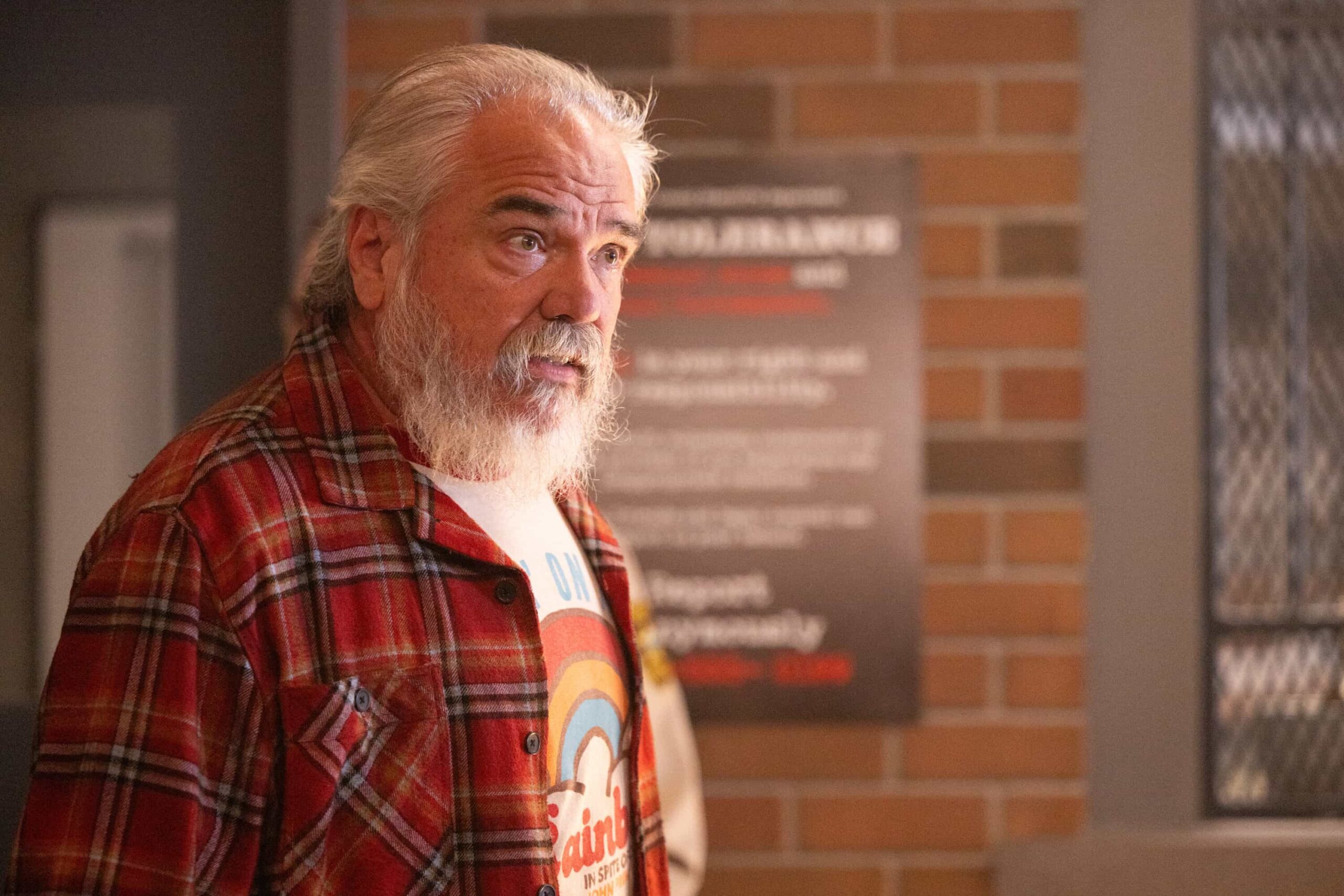 Sheriff Country Season 1 Episode 8 “Death & Taxes” – As cannabis growers in Edgewater scramble to pay their taxes in cash, a violent robbery leaves a man in critical condition and exposes the vulnerability of the legal cannabis trade. Meanwhile, Mickey navigates a tense meal with her stepsister, Sharon (FIRE COUNTRY), on SHERIFF COUNTRY, Friday, Dec. 12 (8:00-9:00 PM, ET/PT) on the CBS Television Network, and streaming on Paramount+ (live and on-demand for Paramount+ Premium plan subscribers, or on-demand for Paramount+ Essential subscribers the day after the episode airs)*. Pictured: W. Earl Brown as Wes Fox. Photo: Darren Goldstein/CBS ©2025 CBS Broadcasting, Inc. All Rights Reserved.