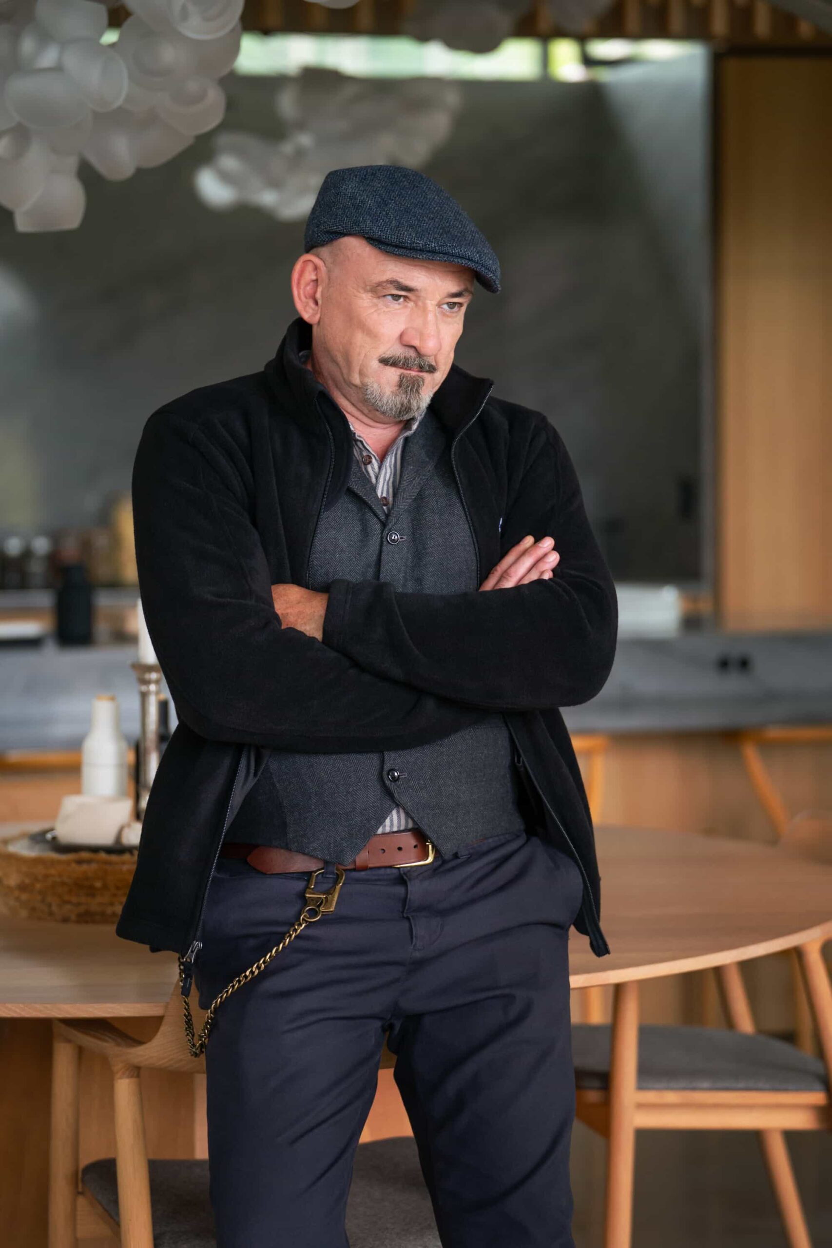 “Buying Time” - Watson and the fellows race against time to save the life of Xavier, a 21-year-old athlete with a fast-growing, seemingly incurable cancer. Meanwhile, Mycroft Holmes lets Watson know his team’s work at UHOP may no longer have funding available, on the CBS Original series WATSON, Monday, Nov. 17 (10:00-11:00 PM, ET/PT) on the CBS Television Network, and streaming on Paramount+* (live and on-demand for Paramount+ Premium plan subscribers, or on-demand for Paramount+ Essential subscribers the day after the episode airs). Pictured: Ritchie Coster as Shinwell Johnson Photo: Colin Bentley/CBS ©2025 CBS Broadcasting, Inc. All Rights Reserved.