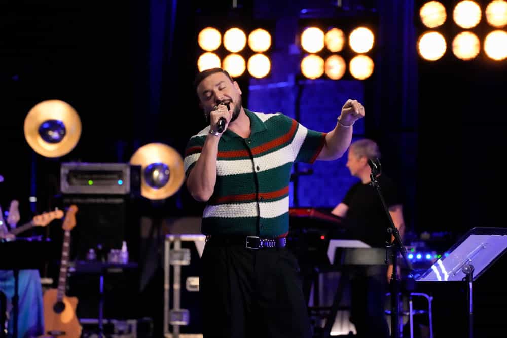 THE VOICE -- The Knockouts Part 4 Episode 2813 -- Pictured: Teo Ramdel -- (Photo by: Casey Durkin/NBC)