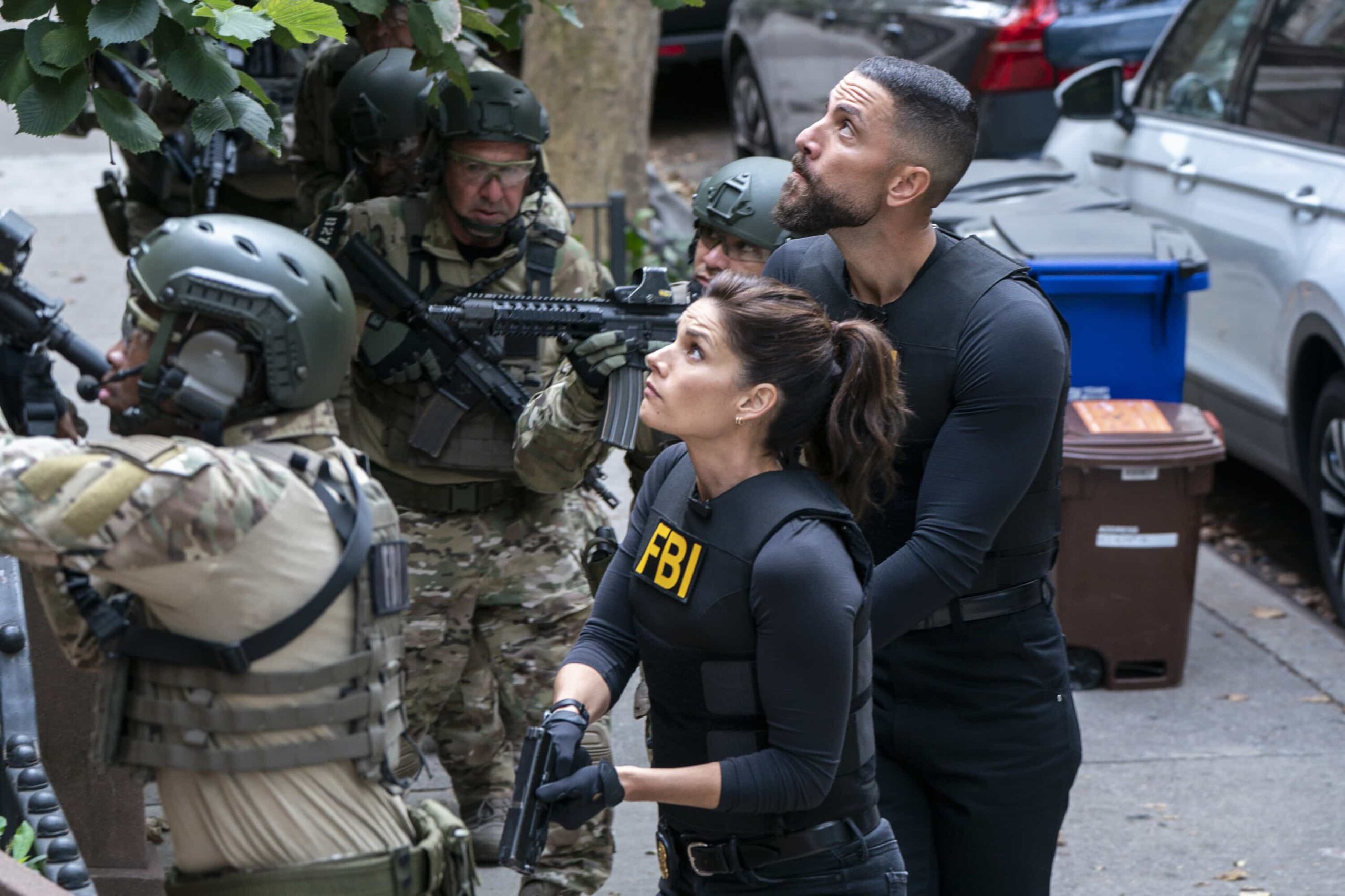 “Parental” – When a robbery at a community clinic turns deadly, the team investigates a drug trafficking crew and soon uncovers that the clinic’s doctor may be more involved than they initially thought. Meanwhile, Isobel and her stepdaughter are at odds over a family issue, on FBI, Monday, Nov. 17 (9:00-10:00 PM ET/PT) on the CBS Television Network, and streaming on Paramount+ (live and on-demand for Paramount+ Premium plan subscribers, or on-demand for Paramount+ Essential subscribers the day after the episode airs). Pictured (L-R): Missy Peregrym as Special Agent Maggie Bell and Zeeko Zaki as Special Agent Omar Adom ‘OA’ Zidan. Photo: Bennett Raglin/CBS ©2025 CBS Broadcasting, Inc. All Rights Reserved.