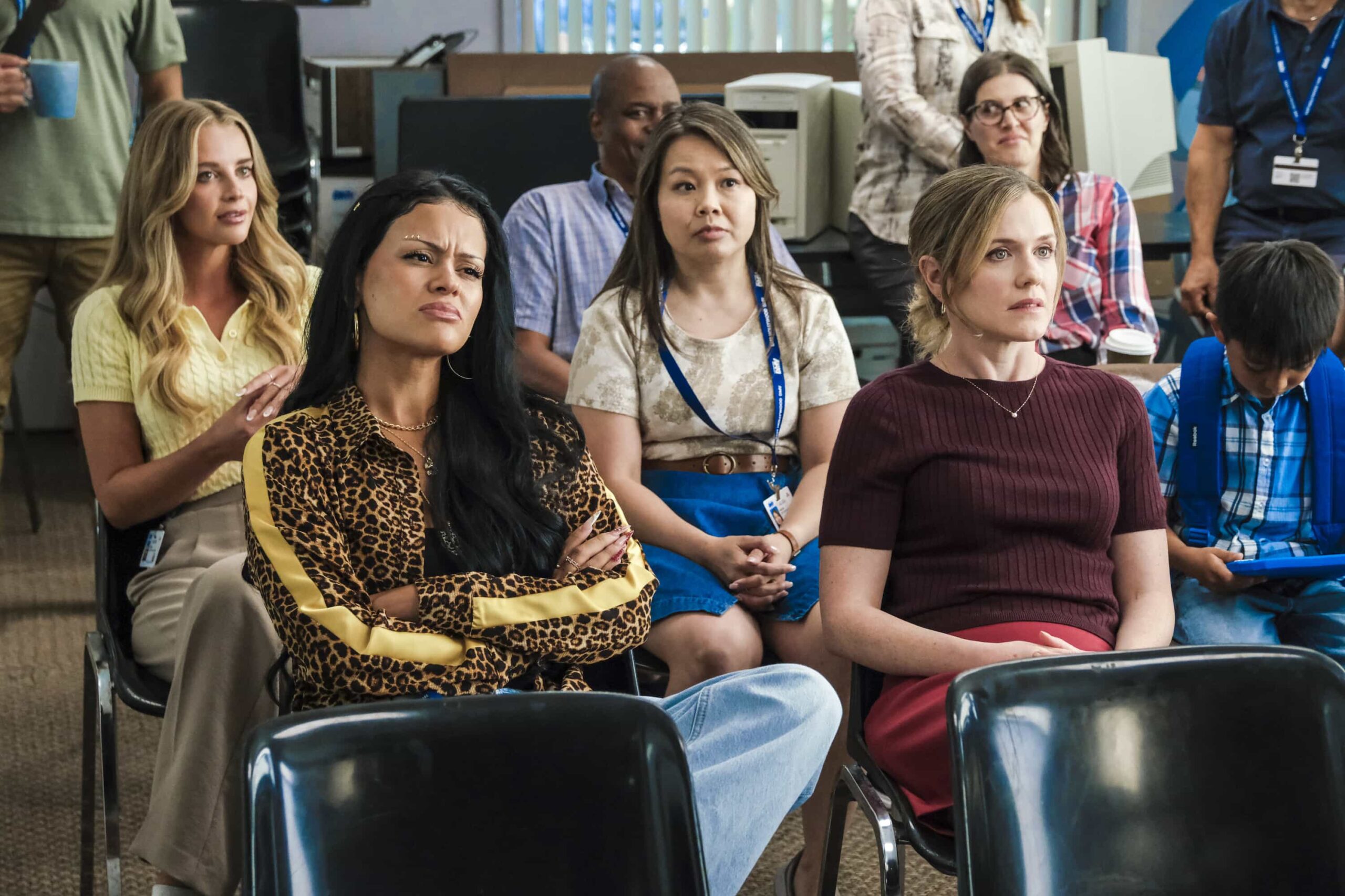 DMV Season 1 Episode 6 “Blindspot” – Colette is crushed to learn that Noa is dating someone. So, Ceci encourages Colette to fight for him using magic. Meanwhile, Barb tries to find out who is defacing DMV property with childishly inappropriate drawings, on DMV, Monday, Nov. 17 (8:30-9:00 PM, ET/PT) on the CBS Television Network, and streaming on Paramount+ (live and on-demand for Paramount+ Premium plan subscribers, or on-demand for Paramount+ Essential subscribers the day after the episode airs)*. Pictured L to R: Gigi Zumbado as Ceci and Harriet Dyer as Colette. Photo: Bertrand Calmeau/CBS ©2025 CBS Broadcasting, Inc. All Rights Reserved.