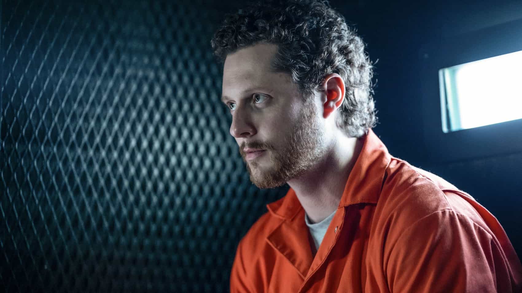 Murder in a Small Town Season 2 Episode 8 : Guest star Noah Reid in the "Masterpiece" episode of MURDER IN A SMALL TOWN airing Tuesday, Nov. 18 (8:00-9:00PM ET/PT) on FOX. ©2025 Fox Media LLC. CR: Kailey Schwerman/ FOX.