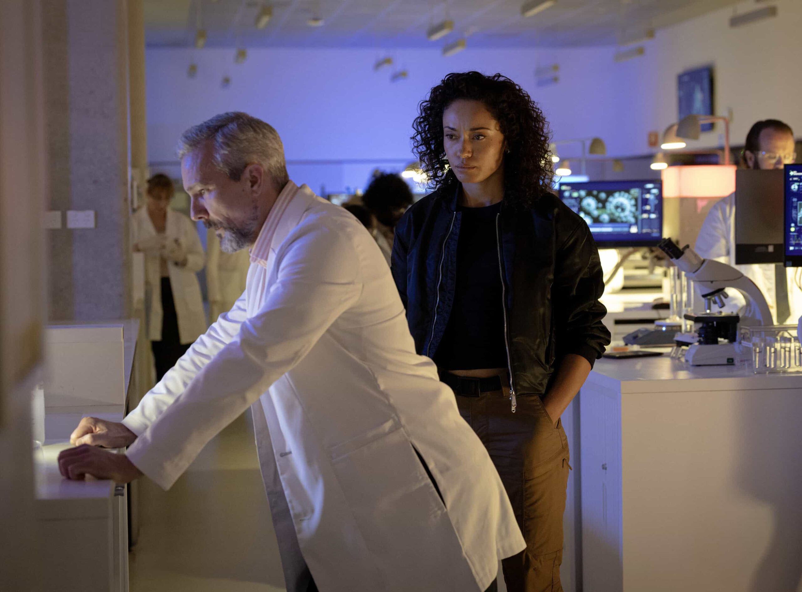 “Sucker Punch” – Confronted with Australia’s first case of Ebola, the team races to uncover how patient zero, a U.S. Navy scientist, contracted the deadly virus, only to have their search for answers complicated by a top-secret military research agency as two of their own fight for their lives, on NCIS: SYDNEY, Tuesday, Nov. 18 (10:00-11:00 PM, ET/PT) on the CBS Television Network, and streaming on Paramount+ (live and on demand for Paramount+ Premium plan subscribers, or on demand for Paramount+ Essential subscribers the day after the episode airs)*. Craig Hall as Harry Freeland and Olivia Swann as NCIS Special Agent Captain Michelle Mackey in NCIS: Sydney episode 6, season 3 streaming on Paramount+, 2025. Photo Credit:  Daniel Asher Smith/Paramount+   © TM & © 2025 CBS Studios Inc. NCIS: Sydney and related marks and logos  are trademarks of CBS Studios Inc. All Rights Reserved.