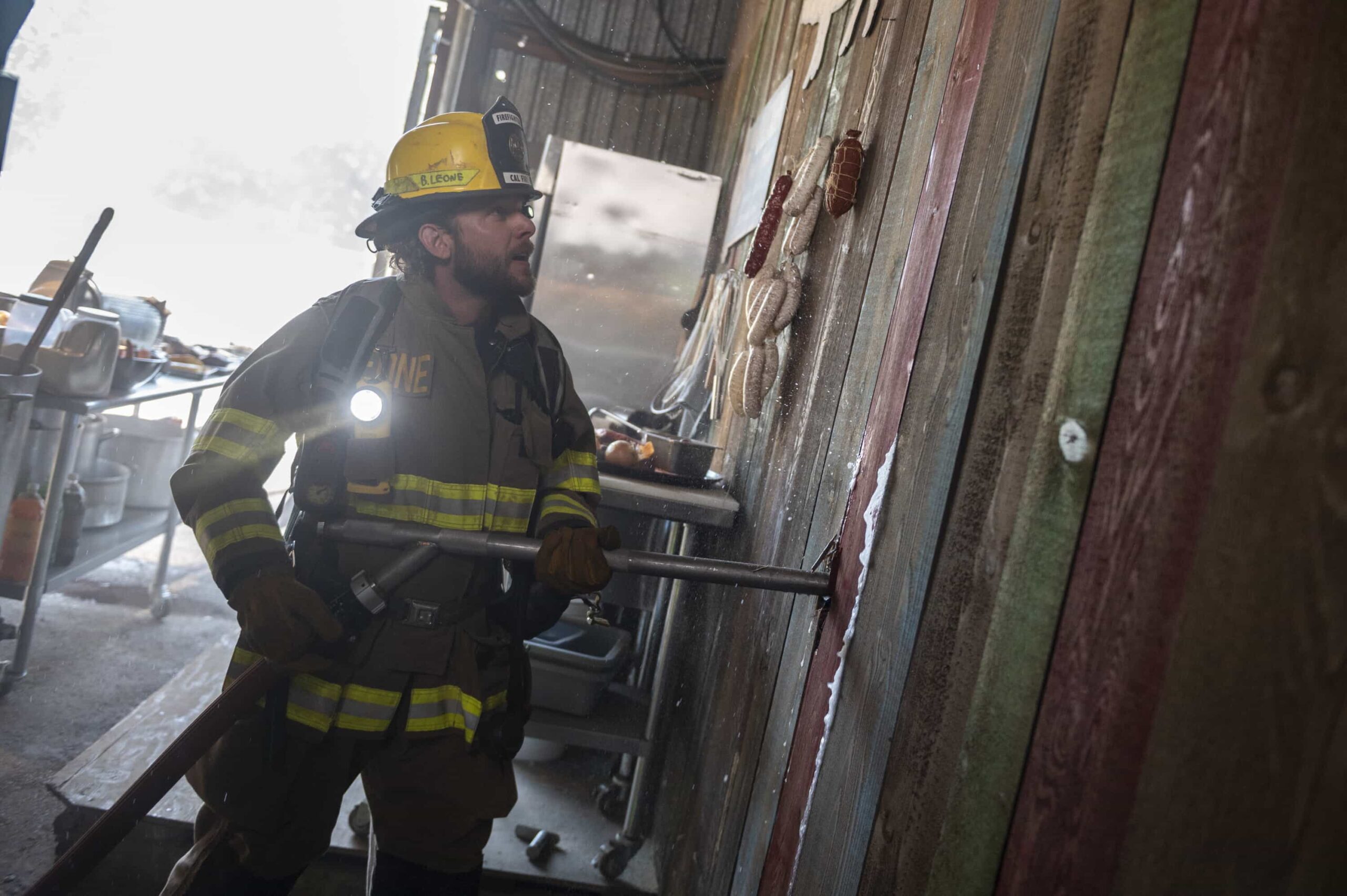 Fire Country Season 4 Episode 6 “Your Voice in My Head” – Station 42 responds to a dangerous fire at a beloved local smokehouse where Jake is forced to confront memories of his late father and the place they once shared, on FIRE COUNTRY, Friday, Nov. 21 (9:00-10:00 PM, ET/PT) on the CBS Television Network, and streaming on Paramount+ (live and on-demand for Paramount+ Premium plan subscribers, or on-demand for Paramount+ Essential subscribers the day after the episode airs). Pictured: Max Thieriot as Bode Leone. Photo: Sergei Bachlakov/CBS ©2025 CBS Broadcasting, Inc. All Rights Reserved.