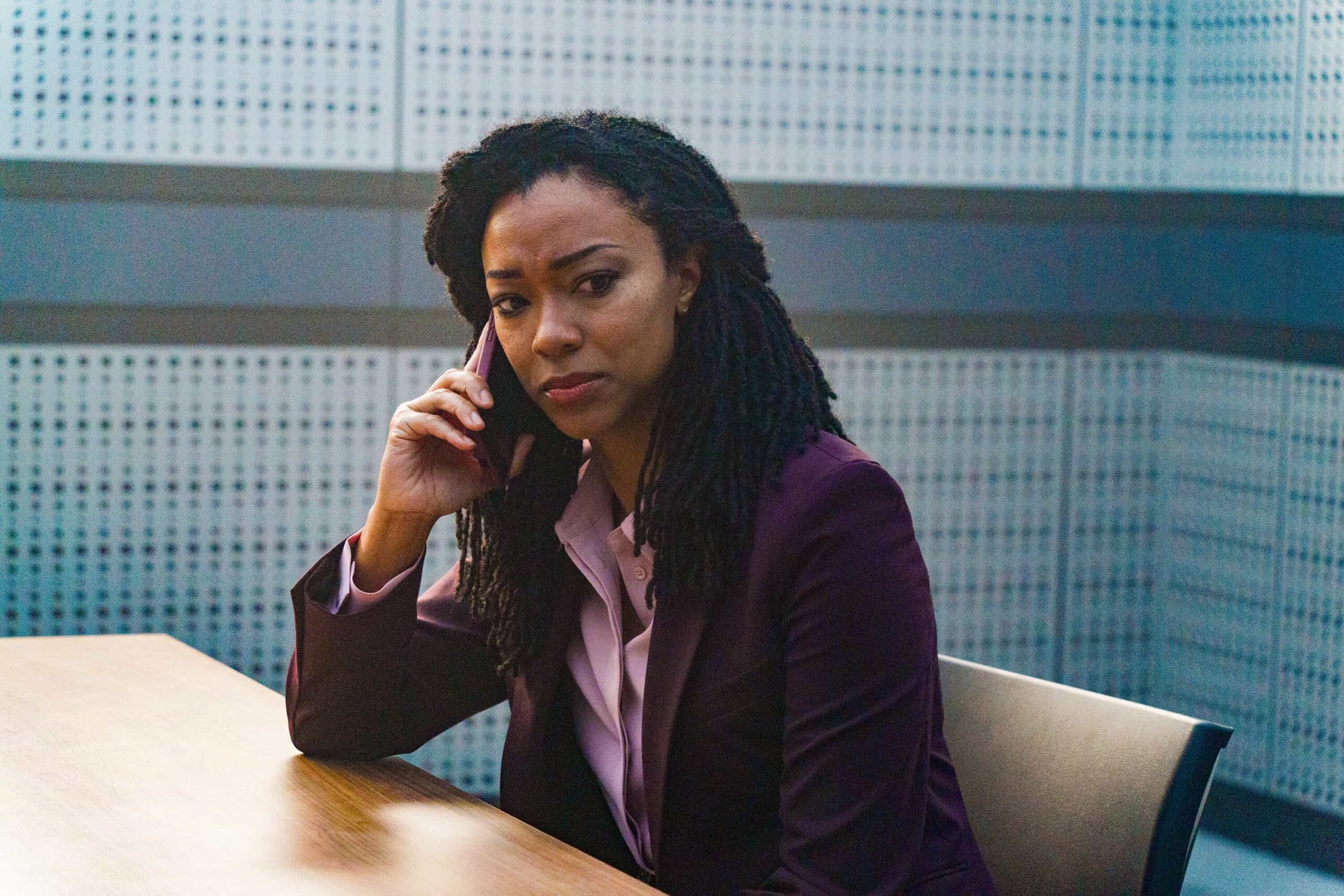 Boston Blue Season 1 Episode 6 “Code of Ethics” – With an assist from NYPD’s Maria Baez, Danny and Lena hunt down a serial home invader. Sean’s budding romance faces unexpected complications. Meanwhile Mae and Sarah uncover a troubling leak that could upend the justice system, on BOSTON BLUE,  Friday, Nov. 21 (10:00-11:00 PM, ET/PT) on the CBS Television Network, and streaming on Paramount+ (live and on-demand for Paramount+ Premium subscribers, or on-demand for Paramount+ Essential subscribers the day after the episode airs)*. Pictured: Sonequa Martin-Green as Lena Silver. Photo: Michael Gibson/CBS ©2025 CBS Broadcasting, Inc. All Rights Reserved.