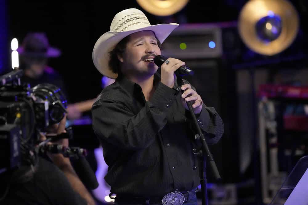THE VOICE -- The Knockouts Part 5 Episode 2814 -- Pictured: Austin Gilbert -- (Photo by: Casey Durkin/NBC)