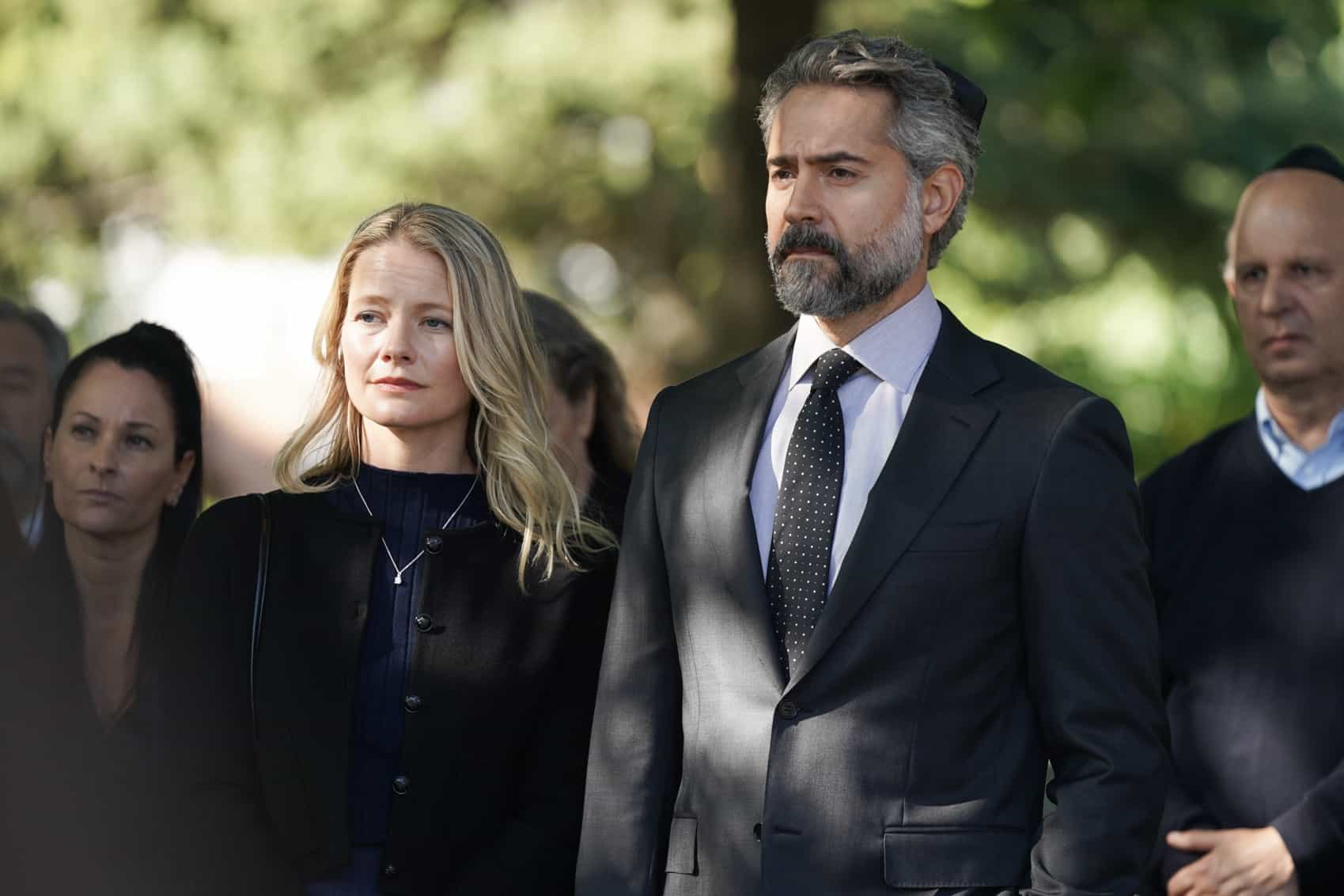DOC Season 2 Episode 9 “Kaddish” – Photos, Plot, & Tune-In Details 3 Doc Season 2 Episode 9 : L-R: Sarah Allen and Omar Metwally in the "Kaddish" episode of DOC airing Tuesday, Nov. 25 (8:00-9:00 PM ET/PT) on FOX. CR: John Medland/FOX. ©2025 FOX Media LLC.