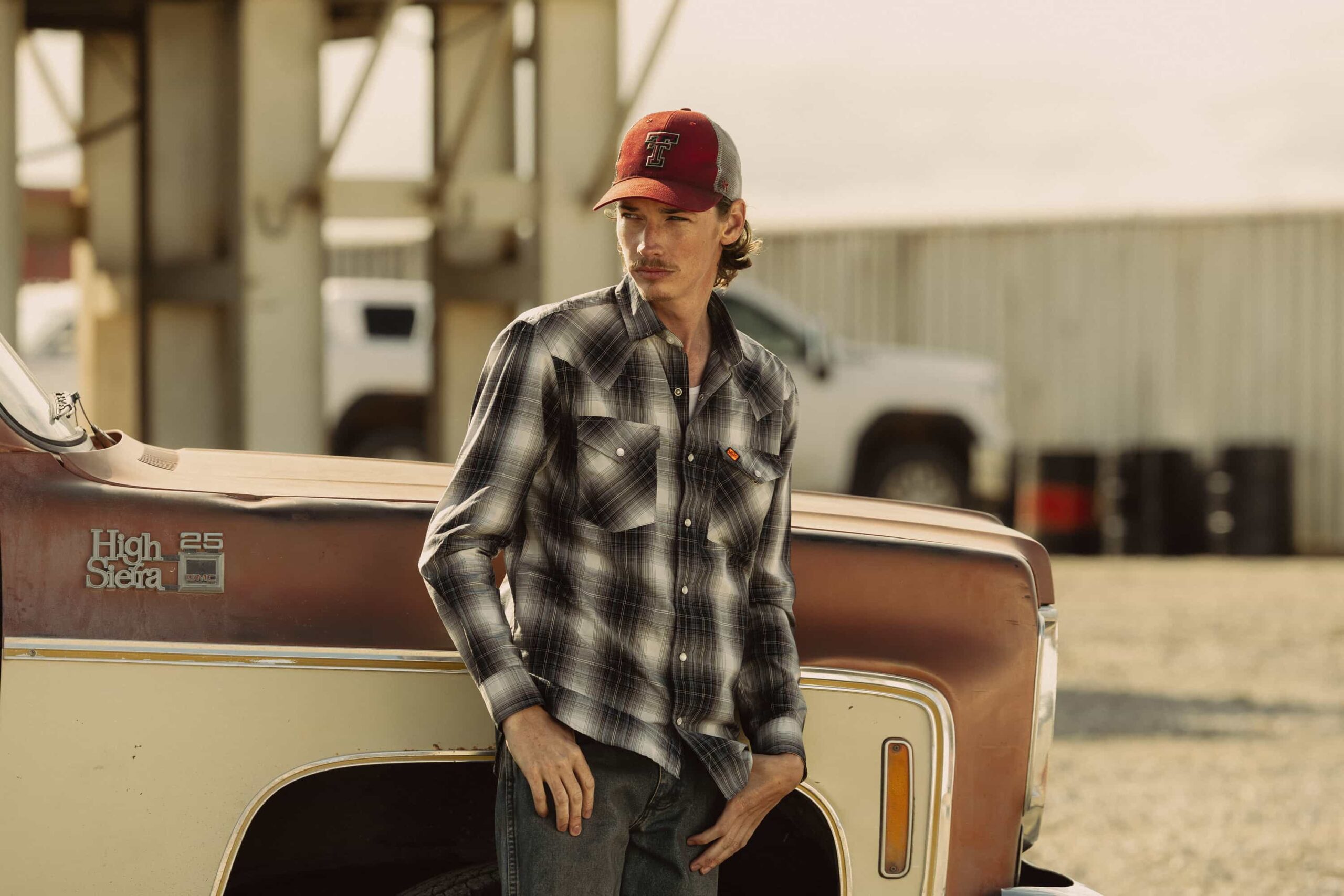 Landman Season 2 Episode 3 "Almost A Home" Jacob Lofland as Cooper Norris in Landman episode 3, season 2, streaming on Paramount+. Photo Credit: Emerson Miller/Paramount+