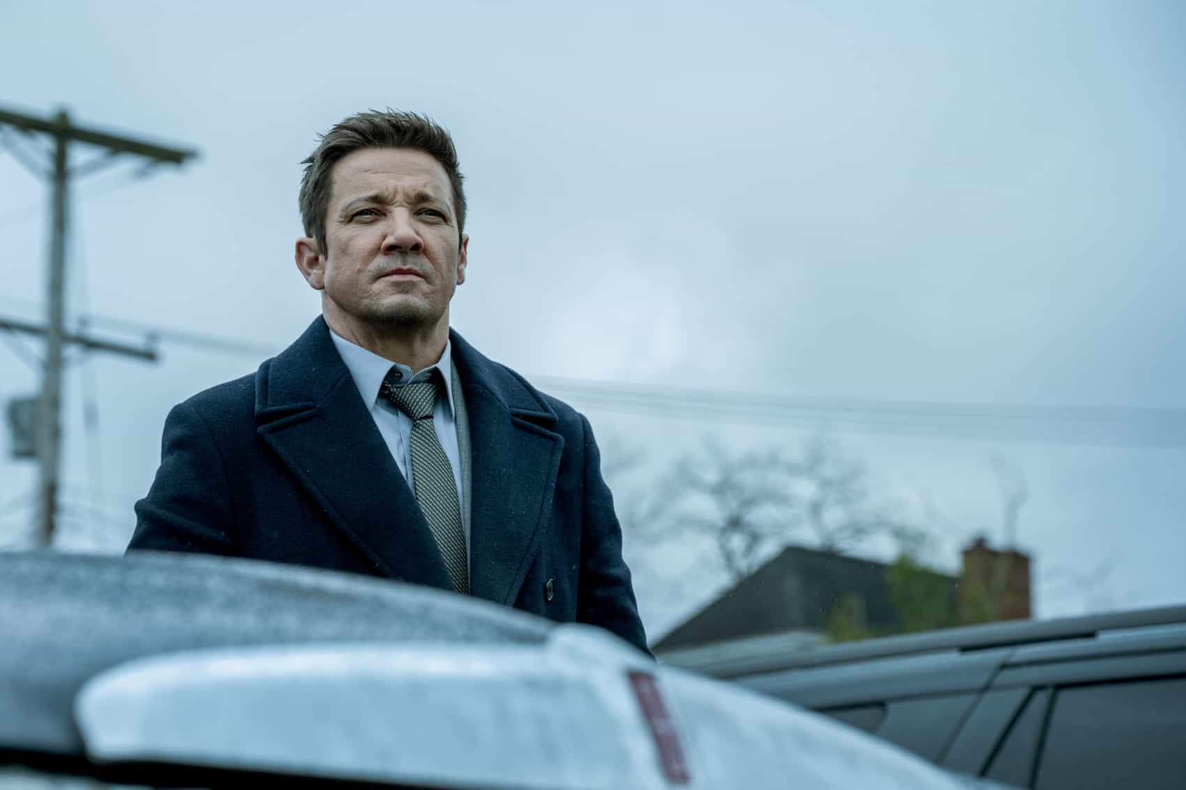 Mayor of Kingstown Season 4 Episode 6 - Jeremy Renner as Mike McLusky in Mayor of Kingstown episode 6, season 4, streaming on Paramount+, 2025. Credit: Dennis P. Mong Jr./Paramount+ ©2025 Viacom International Inc. All Rights Reserved. Mayor of Kingstown and all related titles, logos and characters are trademarks of Viacom International Inc.