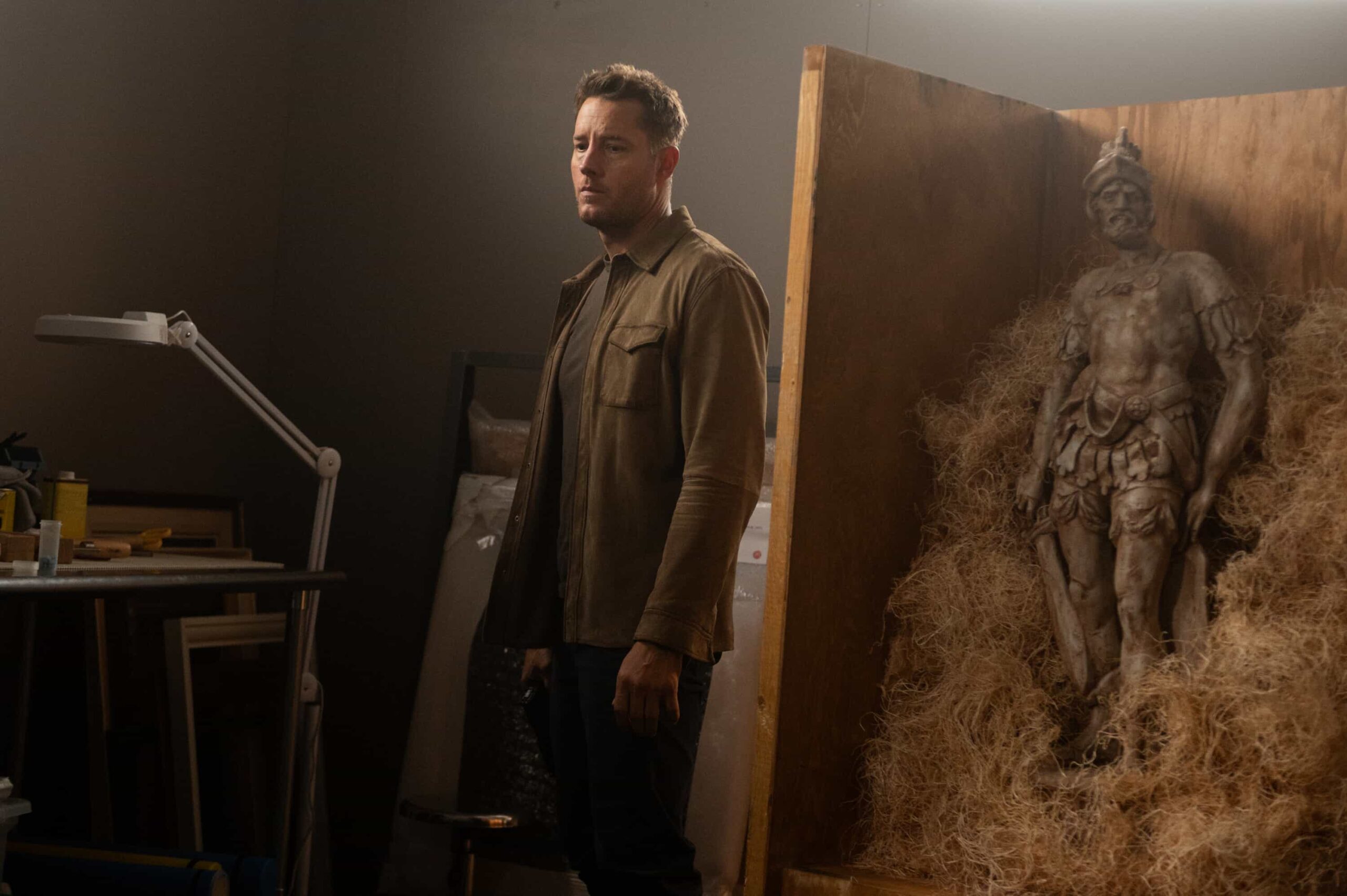 “Eat the Rich” – When chasing down leads about his father’s past, Colter meets a man desperate to find his daughter who vanished while working a courier route. As Colter retraces his steps, he’s pulled into an orbit of a wealthy family and their ruthless fixer, who will stop at nothing to keep their secrets buried, Sunday, Nov. 30 (8:30-9:30 PM, ET/8:00-9:00 PM, PT) on the CBS Television Network, and streaming on Paramount+ (live and on-demand for Paramount+ Premium plan subscribers, or on-demand for Paramount+ Essential subscribers the day after the episode airs)*. Pictured: Justin Hartley as Colter Shaw. Photo: Sergei Bachlakov/CBS ©2025 CBS Broadcasting, Inc. All Rights Reserved.