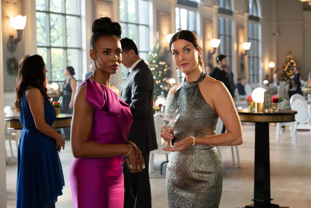 BRILLIANT MINDS Season 2 Episode 10 -- "The Resident" Episode 210 -- Pictured: (l-r) Tamberla Perry as Dr. Carol Pierce, Bellamy Young as Dr. Amelia Frederick -- (Photo by: Pief Weyman/NBC)
