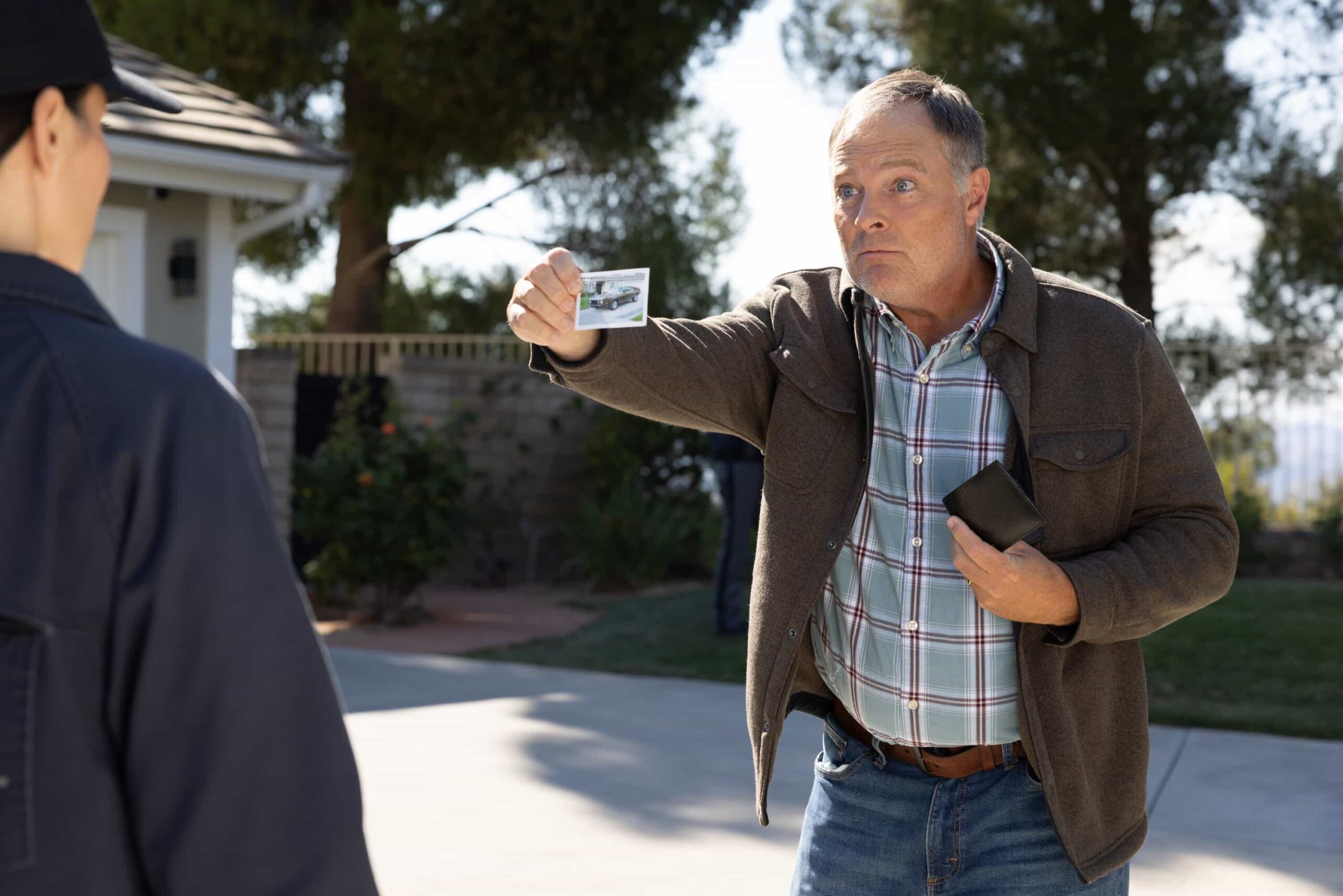 “God Only Knows” – A kidnapped teen leads the team to a Navy SEAL who survived captivity by the Taliban but may have committed murder after returning home. Also, Jimmy finally shares his findings about the mysterious death of Parker’s mother with his boss, on the CBS Original series NCIS, Tuesday, Dec. 2 (8:00-9:00 PM, ET/PT) on the CBS Television Network, and streaming on Paramount+ (live and on demand for Paramount+ Premium plan subscribers, or on demand for Paramount+ Essential subscribers the day after the episode airs)*. Pictured: Michael Buie as Hank Larson. Photo: Sonja Flemming/CBS ©2025 CBS Broadcasting, Inc. All Rights Reserved.
