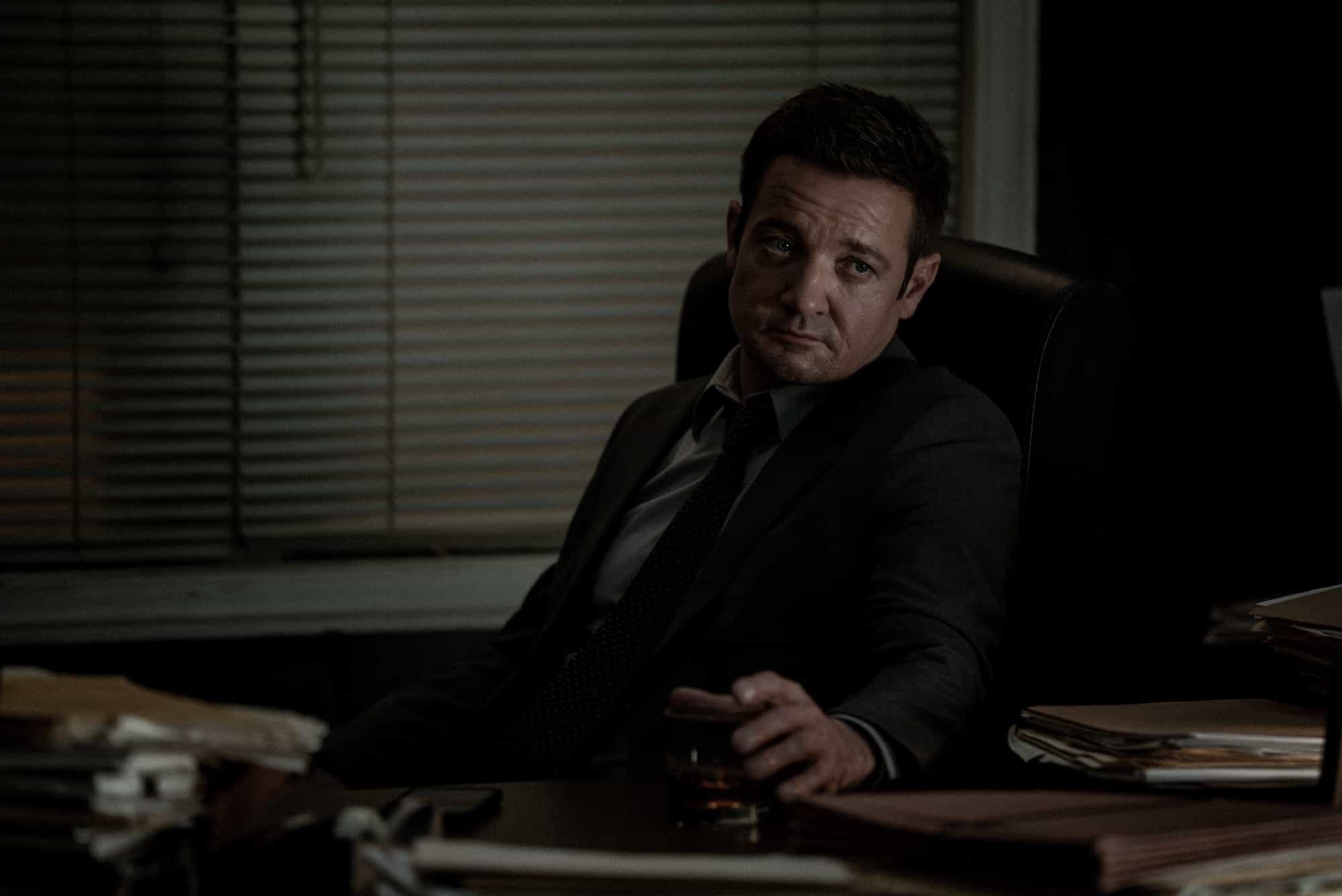 Mayor of Kingstown Season 4 Episode 7 "My Way" Jeremy Renner as Mike McLusky in Mayor of Kingstown episode 7, season 4, streaming on Paramount+, 2025. Credit: Jeremy Parsons/Paramount+