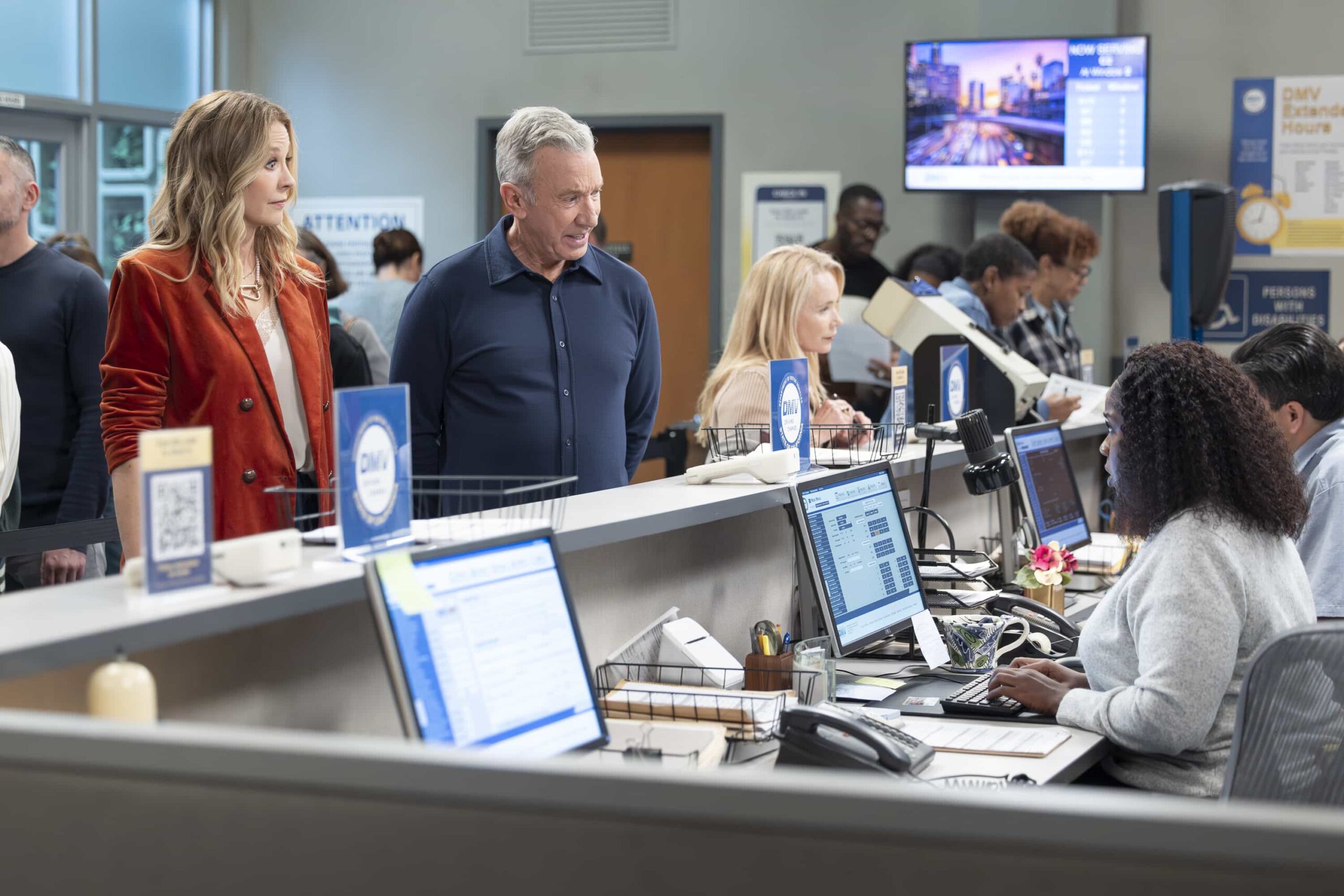 SHIFTING GEARS - “License” - When he finds out Carter’s getting driving lessons, Matt’s plan to prove he’s the better teacher hits a snag when he learns his license is expired. Meanwhile, Riley’s two worlds collide as she struggles to keep both her business and family afloat. WEDNESDAY, DEC. 3 (8:00-8:30 p.m. EST) on ABC. (Disney/Raymond Liu) 
JENNA ELFMAN, TIM ALLEN