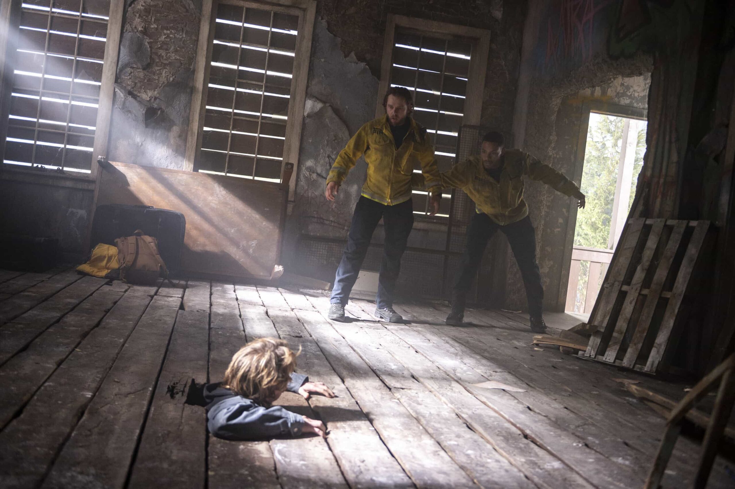 Fire Country Season 4 Episode 7 “Best Mom in the World” – Sharon is blindsided by a visit from her estranged mother, Ruby (Christine Lahti), whose sudden reappearance stirs up painful family history. Meanwhile, Bode and Jake respond to a call from a troubled teen in a condemned building, on FIRE COUNTRY, Friday, Dec. 5 (9:00-10:00 PM, ET/PT) on the CBS Television Network, and streaming on Paramount+ (live and on-demand for Paramount+ Premium plan subscribers, or on-demand for Paramount+ Essential subscribers the day after the episode airs). Pictured (L-R): Max Thieriot as Bode Leone and Jordan Calloway as Jake Crawford. Photo: Sergei Bachlakov/CBS ©2025 CBS Broadcasting, Inc. All Rights Reserved.