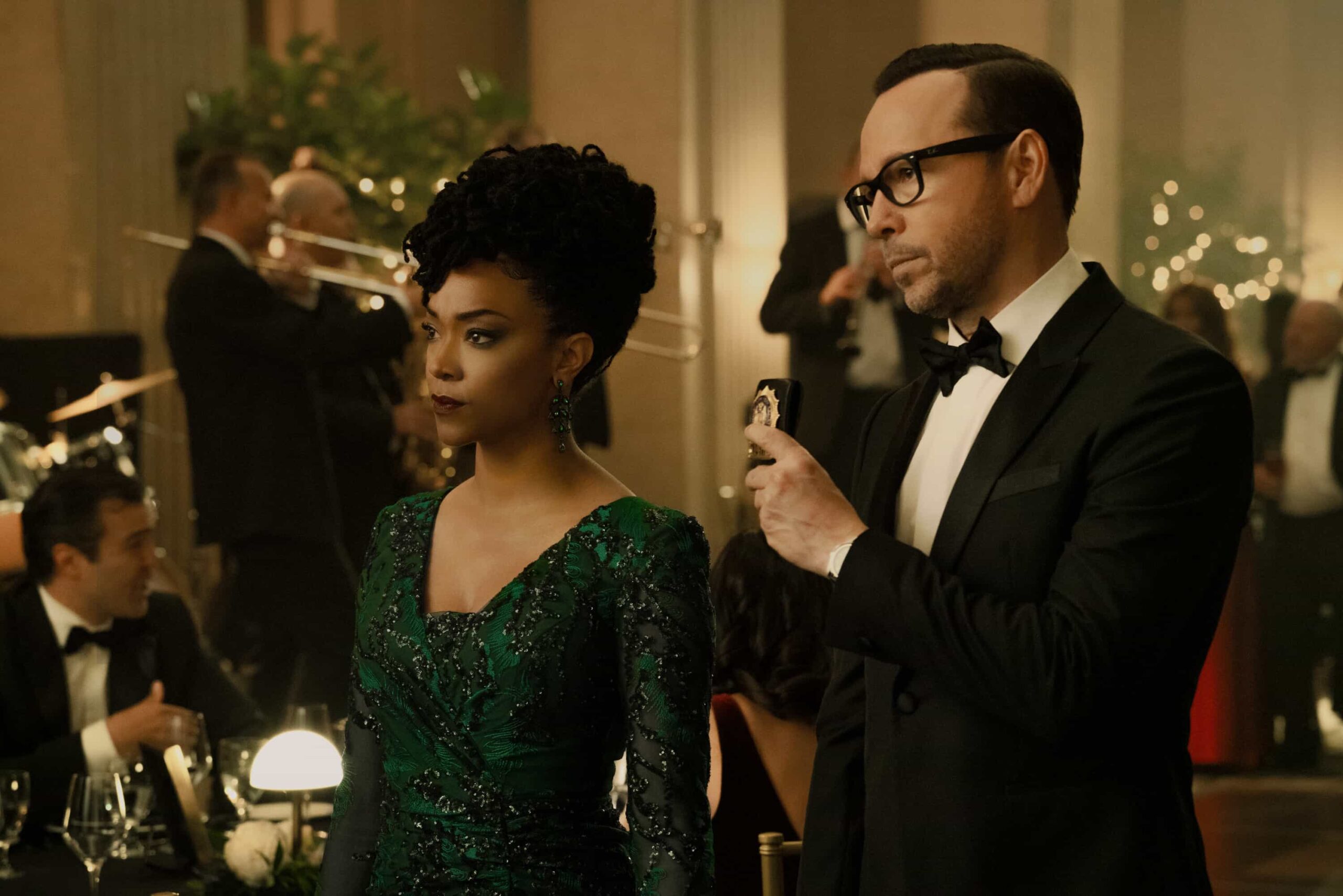 Boston Blue Season 1 Episode 7 “Baggage Claim” – Lena’s pursuit of justice forces Danny into an unexpected role reversal, while Sarah faces a personal dilemma that tests her resolve. Meanwhile, Mae contends with political pressure, and Sean and Jonah uncover more than they anticipated during a routine case, on the CBS Original series BOSTON BLUE,  Friday, Dec. 5 (10:00-11:00 PM, ET/PT) on the CBS Television Network, and streaming on Paramount+ (live and on-demand for Paramount+ Premium plan subscribers, or on-demand for Paramount+ Essential subscribers the day after the episode airs)*.   Pictured (L-R): Sonequa Martin-Green as Lena Silver and Donnie Wahlberg as Danny Reagan  Photo: Michael Gibson/CBS ©2025 CBS Broadcasting, Inc. All Rights Reserved.