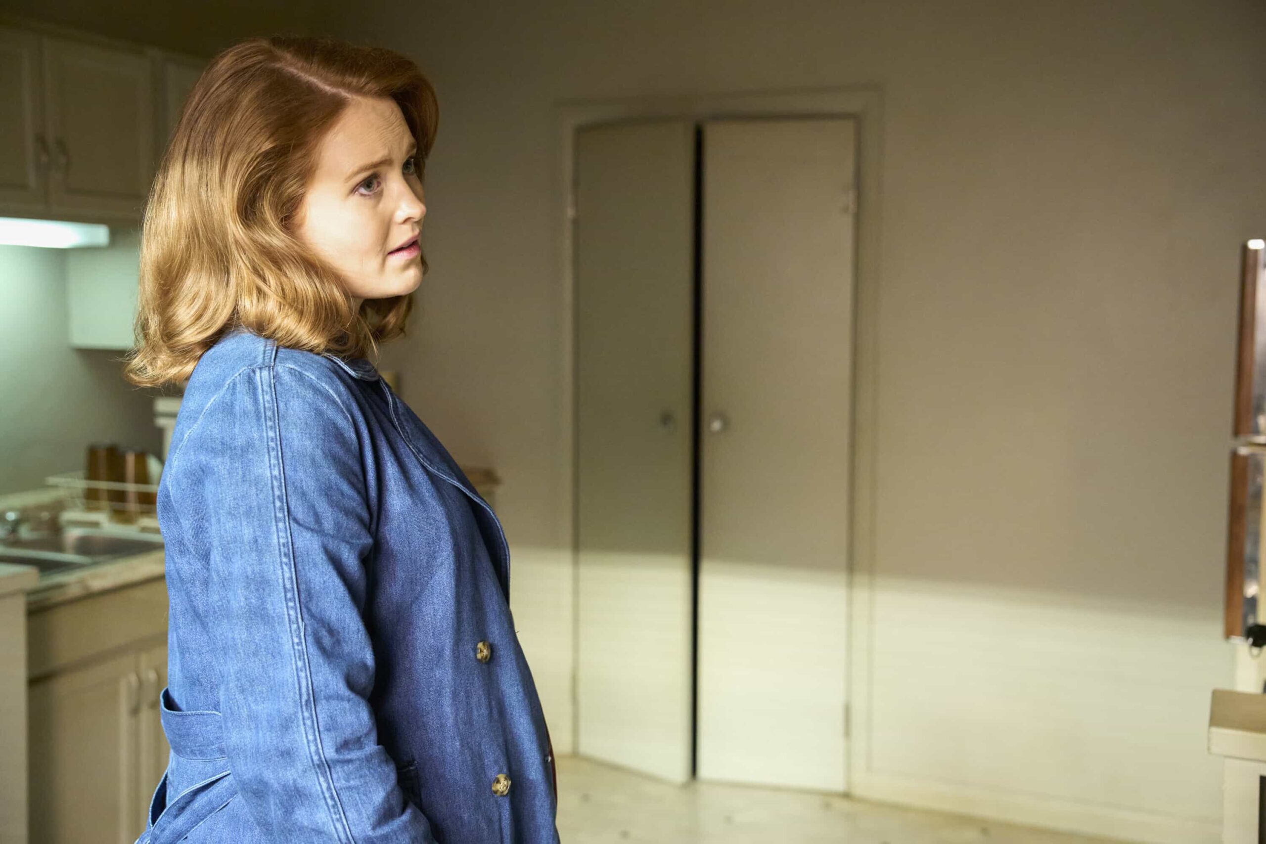 NCIS Origins Season 2 Episode 8 “End of the Road” – When Lala’s favorite CI is shot, the team joins forces with Oceanside PD to determine who was behind the attack. Also, Franks visits his brother Mason (guest star Philip Winchester) at the compound, and Gibbs’ relationship with Diane is tested when she gets a job in Los Angeles, on NCIS: ORIGINS, Tuesday, Dec. 9 (9:00-10:00 PM, ET/PT).  Pictured: Kathleen Kenny as Diane Sterling.  Photo: Greg Gayne/CBS ©2025 CBS Broadcasting, Inc. All Rights Reserved.