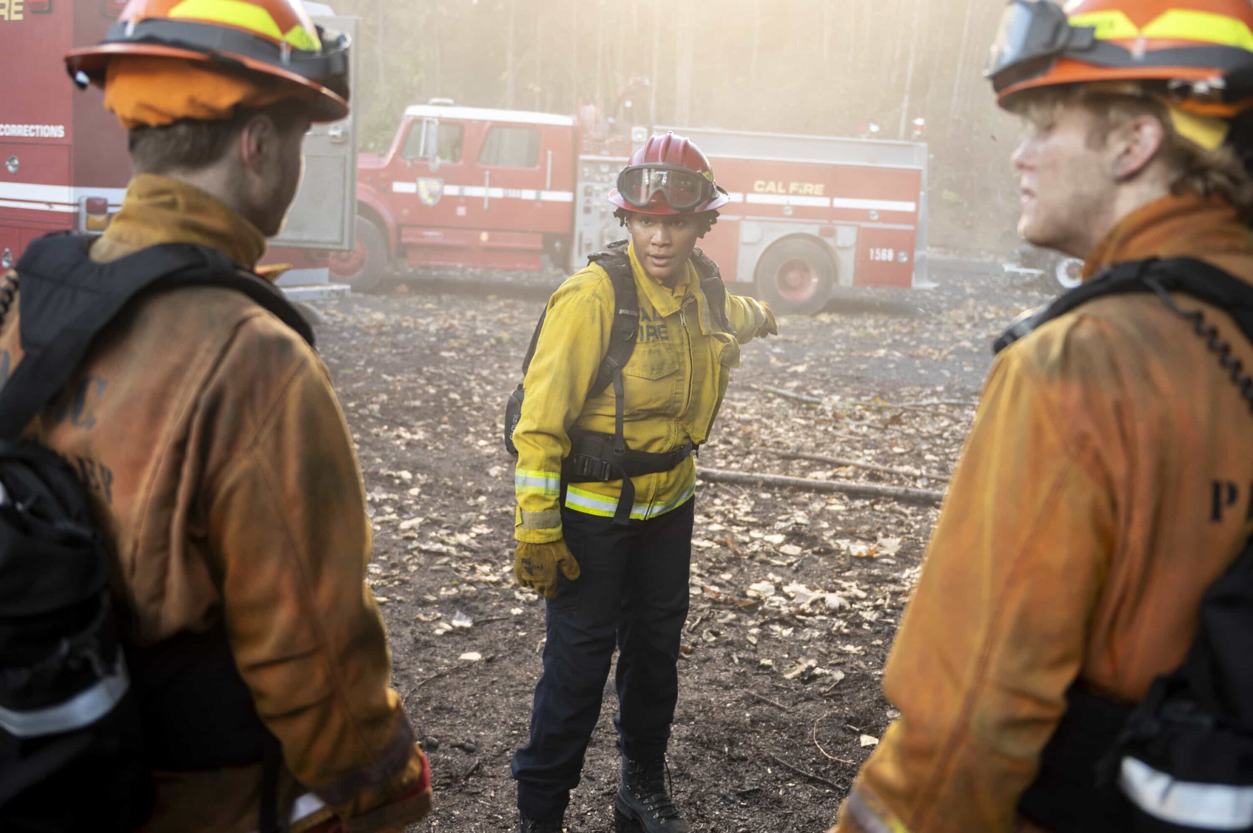 Fire Country Season 4 Episode 9 picture “Who Owns the Dirt” – When a red flag warning sets the stage for a volatile day, a turf war between Station 42 and neighboring Drake County comes to a head, on FIRE COUNTRY, Friday, Dec. 19 (9:00-10:00 PM, ET/PT). Pictured: Jules Latimer as Eve Edwards. Photo: Sergei Bachlakov/CBS ©2025 CBS Broadcasting, Inc. All Rights Reserved.