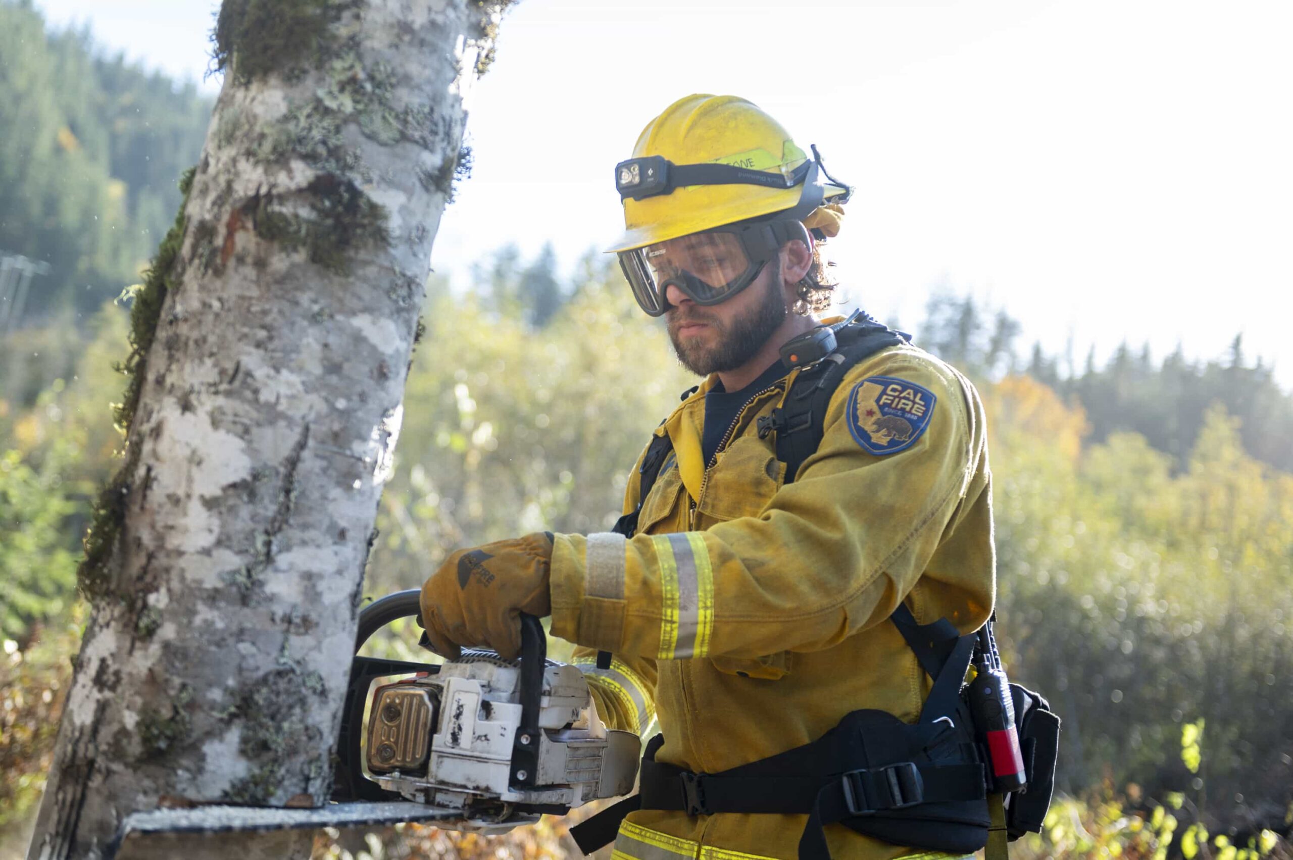 Fire Country Season 4 Episode 9 promotional “Who Owns the Dirt” – When a red flag warning sets the stage for a volatile day, a turf war between Station 42 and neighboring Drake County comes to a head, on FIRE COUNTRY, Friday, Dec. 19 (9:00-10:00 PM, ET/PT). Pictured: Max Thieriot as Bode Leone. Photo: Sergei Bachlakov/CBS ©2025 CBS Broadcasting, Inc. All Rights Reserved.