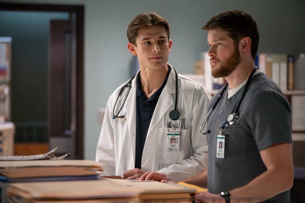 BRILLIANT MINDS -- "10 Minutes " Episode 211 -- Pictured: (l-r) Brian Altemus as Dr. Charlie Porter, Alex MacNicoll as Dr. Van Markus -- (Photo by: Pief Weyman/NBC)