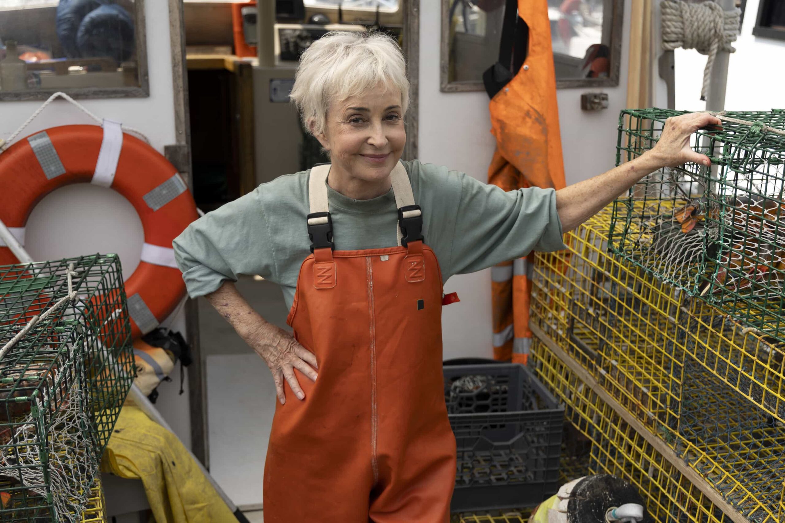 Best Medicine season 1 episode 1 picture : Annie Potts in the special advance series premiere on Sunday, Jan. 4 (8:00-9:00 PM ET / Live to All Time Zones) immediately following the FOX NFL doubleheader. BEST MEDICINE will have it's time period premiere on Tuesday, Jan 6 (8:00-9:00 PM ET/PT) on FOX. © 2026 Fox Media LLC. CR: Francisco Roman/FOX.