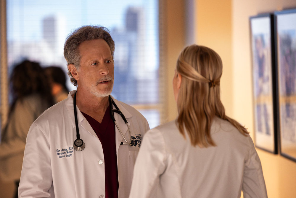 CHICAGO MED Season 11 Episode 8 Photo -- "Triple Threat" Episode 1108 -- Pictured: Steven Weber as Dr. Dean Archer -- (Photo by: George Burns Jr/NBC)