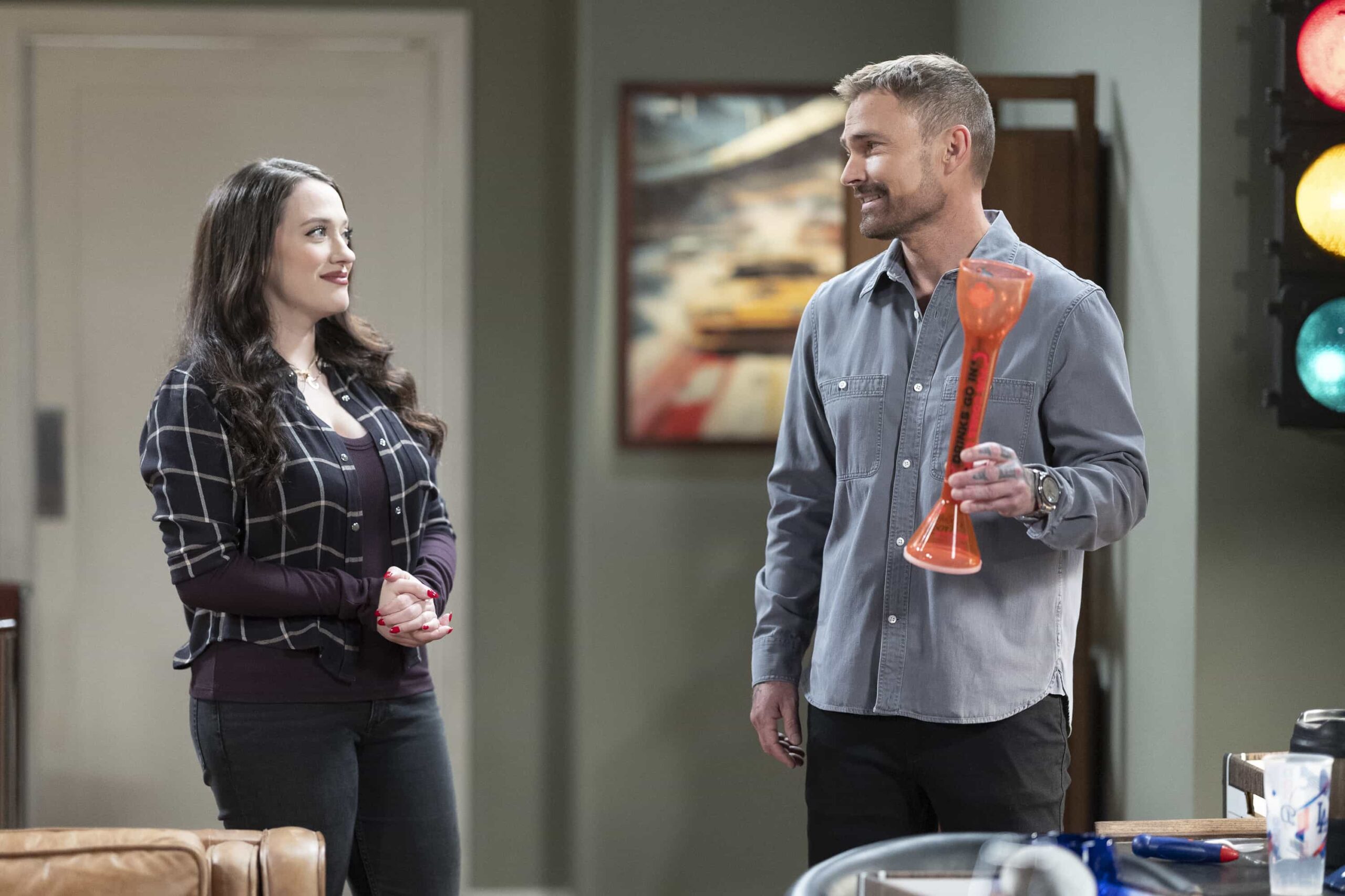 Shifting Gears season 2 episode 9 photo still - “Dog” - When Matt refuses to let Carter bring a dog into “his” house, Riley starts to wonder if it’s time for her and the kids to find their own place. Meanwhile, Gabe seeks Riley’s advice amid second thoughts about moving in with Amelie. WEDNESDAY, JAN. 7 (8:00-8:30 p.m. EST) on ABC. (Disney/Raymond Liu) 
KAT DENNINGS, SEANN WILLIAM SCOTT