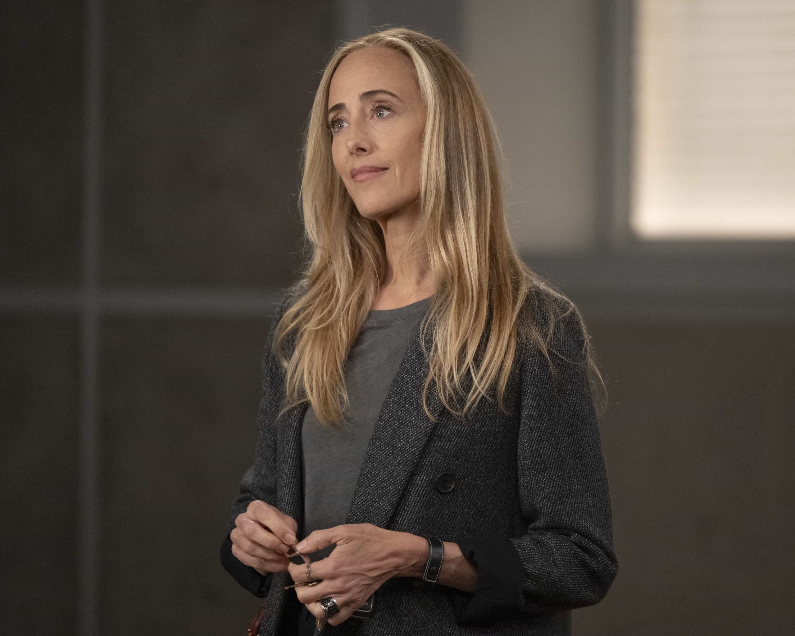 Grey’s Anatomy season 22 episode 7 "Skyfall" KIM RAVER