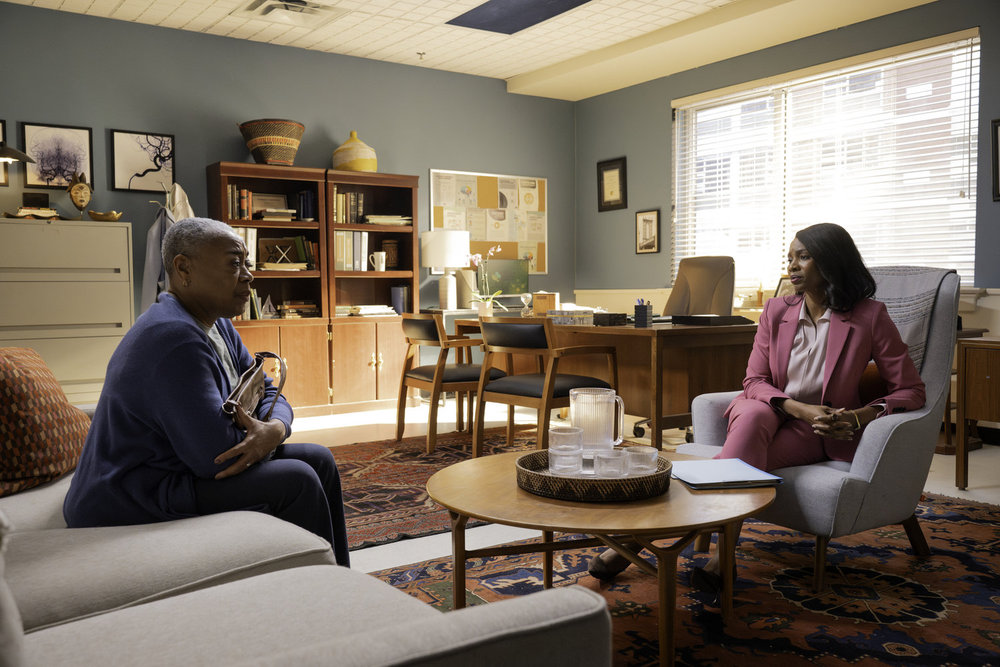 BRILLIANT MINDS -- "The Rider" Episode 212 -- Pictured: (l-r) Karen Robinson as Betsy Chase, Tamberla Perry as Dr. Carol Pierce -- (Photo by: Pief Weyman/NBC)
