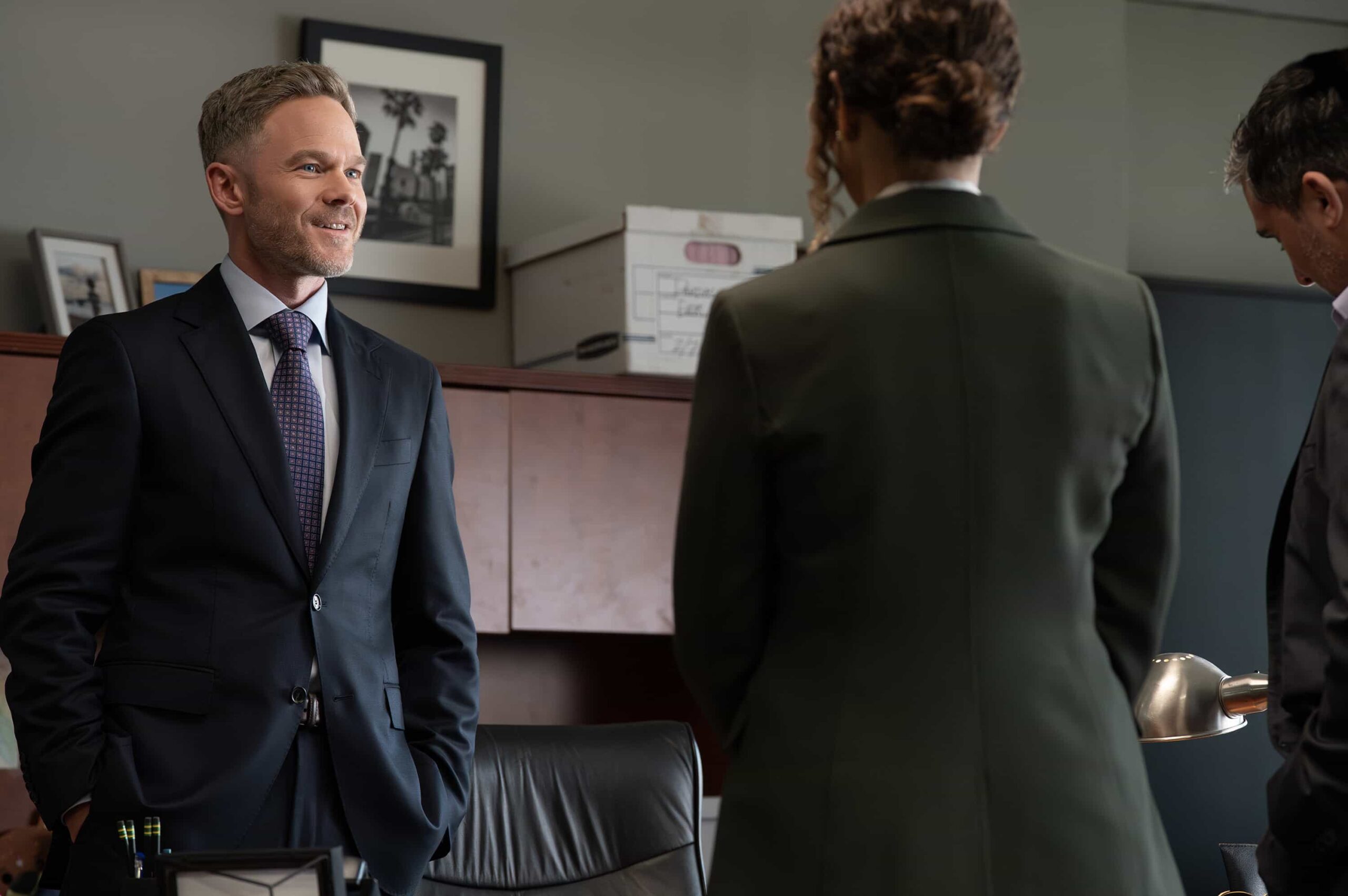 THE ROOKIE - “Cut and Run” - While out in the city, Nolan and Bailey witness a murder in public and immediately spring into action in the hopes of finding the person responsible. Meanwhile, Angela and Wesley have a big life decision that may affect their future. MONDAY, JAN. 26 (10:00-11:00 p.m. EST) on ABC. (Disney/Mike Taing) 
SHAWN ASHMORE