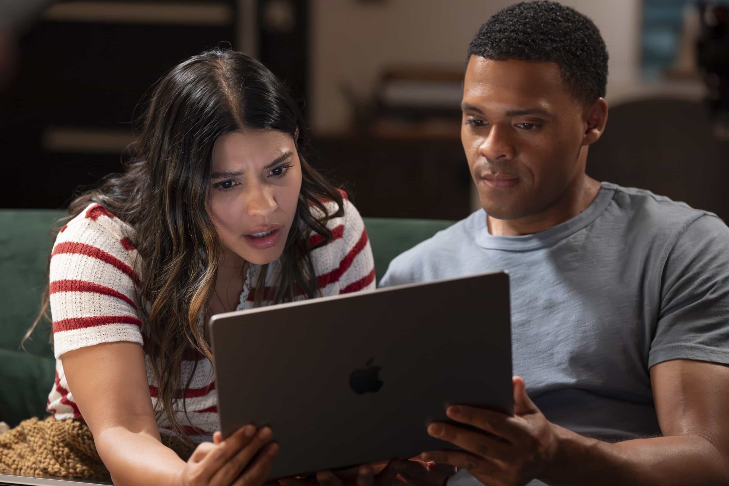 THE ROOKIE season 8 episode 4 image - “Cut and Run” - While out in the city, Nolan and Bailey witness a murder in public and immediately spring into action in the hopes of finding the person responsible. Meanwhile, Angela and Wesley have a big life decision that may affect their future. MONDAY, JAN. 26 (10:00-11:00 p.m. EST) on ABC. (Disney/Mike Taing) 
LISSETH CHAVEZ, DERIC AUGUSTINE