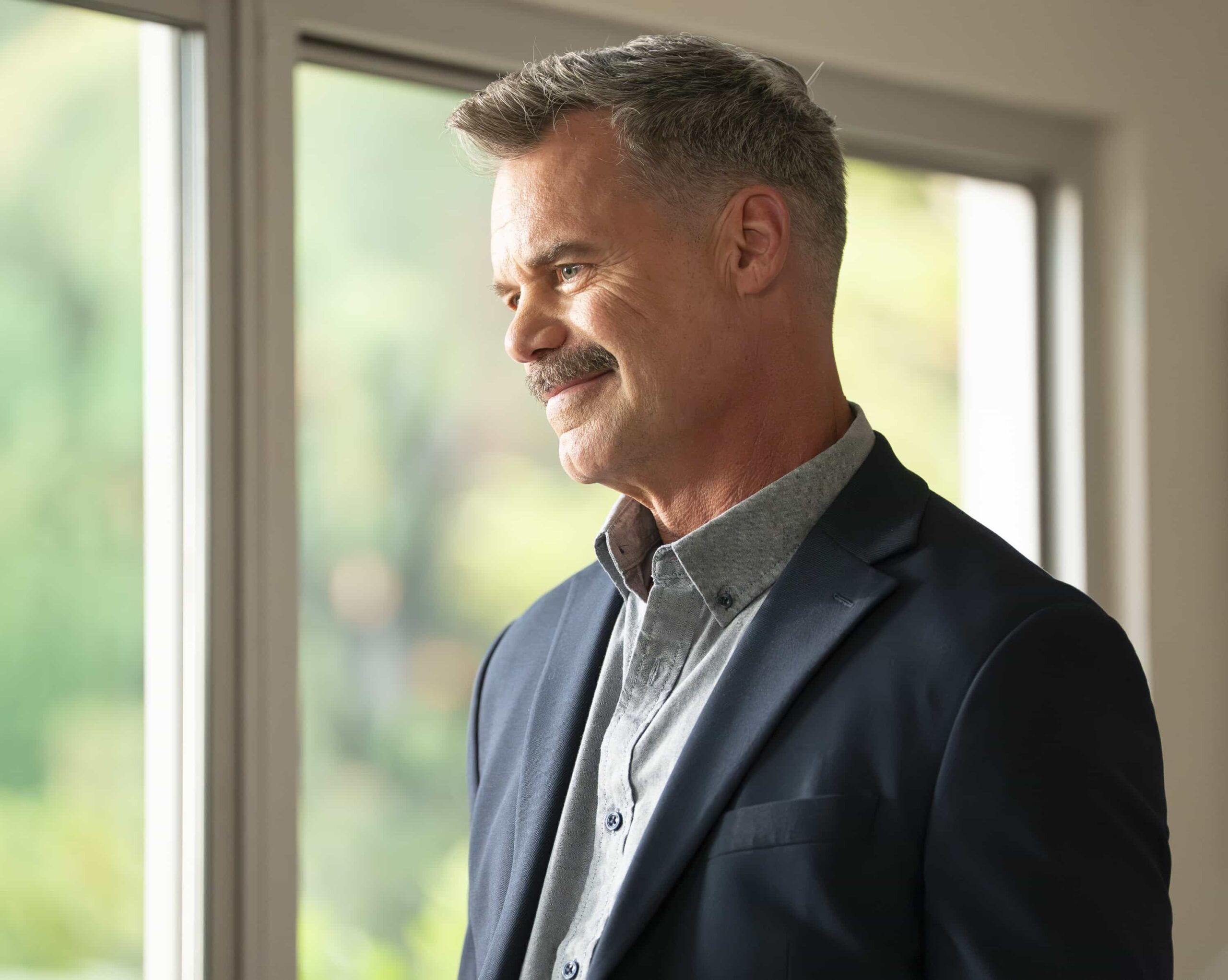 THE ROOKIE - “Cut and Run” - While out in the city, Nolan and Bailey witness a murder in public and immediately spring into action in the hopes of finding the person responsible. Meanwhile, Angela and Wesley have a big life decision that may affect their future. MONDAY, JAN. 26 (10:00-11:00 p.m. EST) on ABC. (Disney/Mike Taing) 
TUC WATKINS