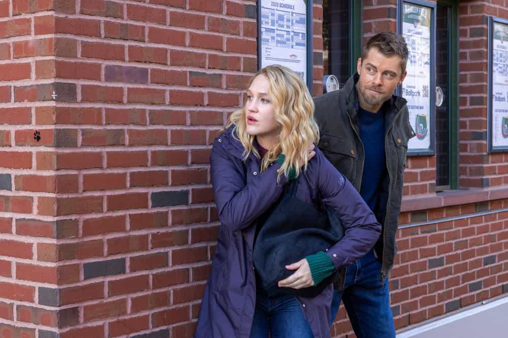 CHICAGO MED Season 11 Episode 11 -- "Our So Called Lives" Episode 1111 -- Pictured: (l-r) Hope Lauren as Lynne Murphy, Luke Mitchell as Dr. Mitch Ripley -- (Photo by: George Burns Jr/NBC)