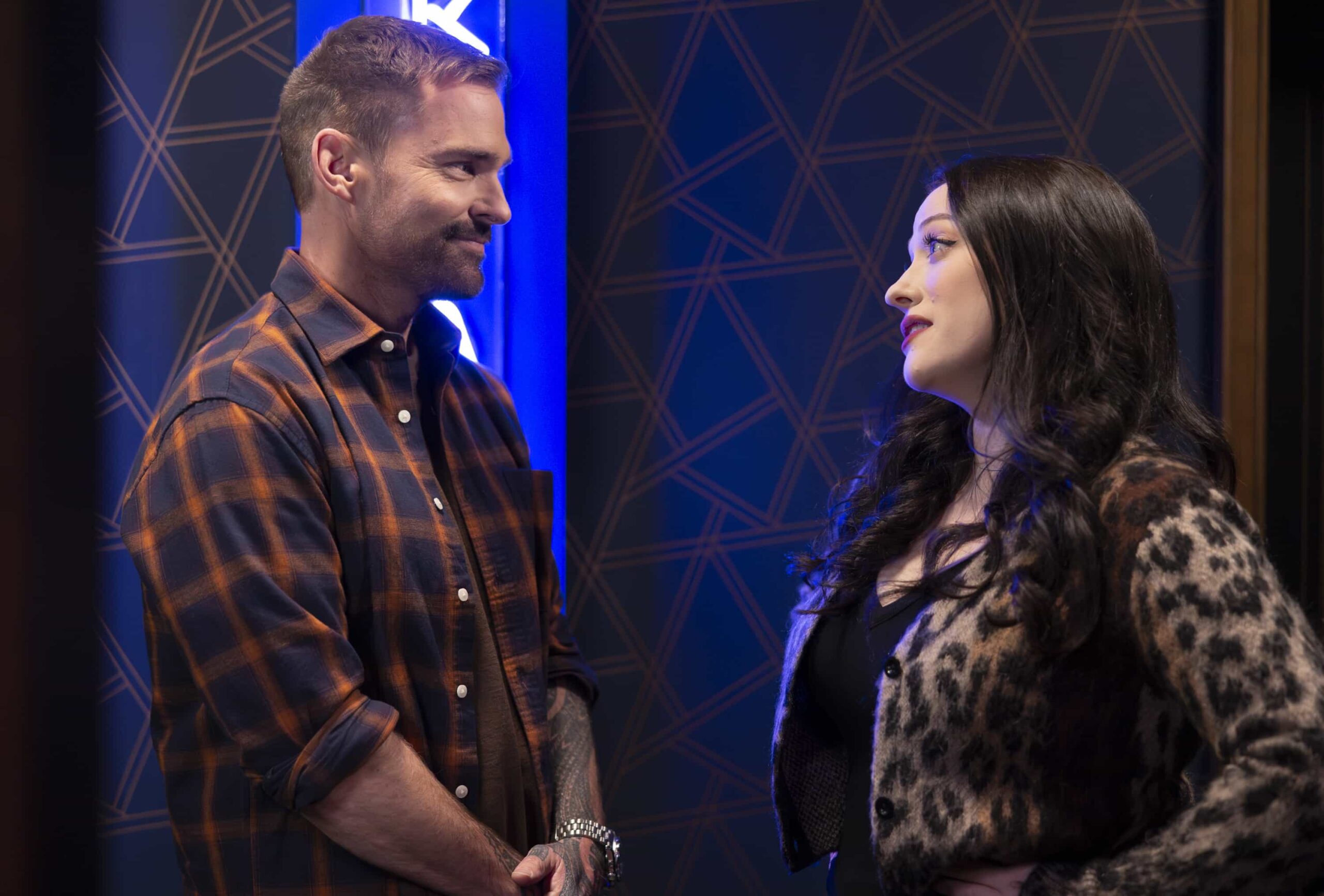 SHIFTING GEARS - “Uncle Sam” - Matt is thrilled to show off his military-hero son Sam, but a shift in Sam’s career could finally give Riley a chance to be the golden child. Meanwhile, Andy’s singing hits all the wrong notes for Riley. Jesse Williams and Luke Macfarlane guest star. WEDNESDAY, JAN. 28 (8:00-8:30 p.m. EST) on ABC. (Disney/Raymond Liu) 
SEANN WILLIAM SCOTT, KAT DENNINGS