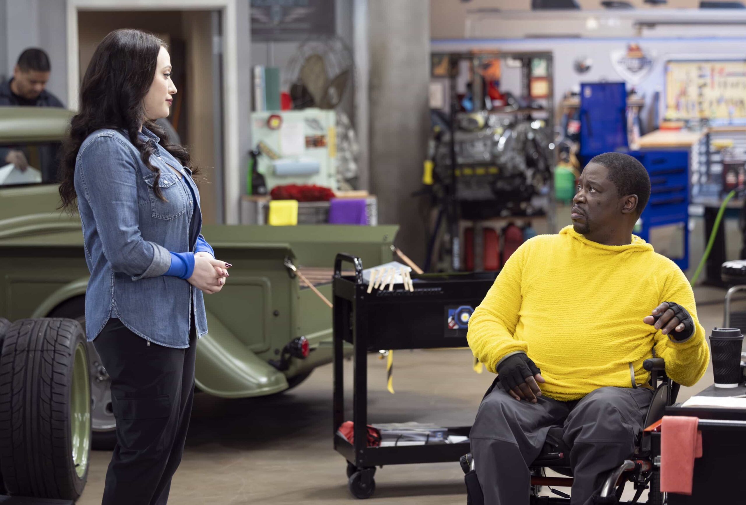 SHIFTING GEARS Season 2 Episode 12 - “Uncle Sam” - Matt is thrilled to show off his military-hero son Sam, but a shift in Sam’s career could finally give Riley a chance to be the golden child. Meanwhile, Andy’s singing hits all the wrong notes for Riley. Jesse Williams and Luke Macfarlane guest star. WEDNESDAY, JAN. 28 (8:00-8:30 p.m. EST) on ABC. (Disney/Raymond Liu) 
KAT DENNINGS, DARYL "CHILL" MITCHELL