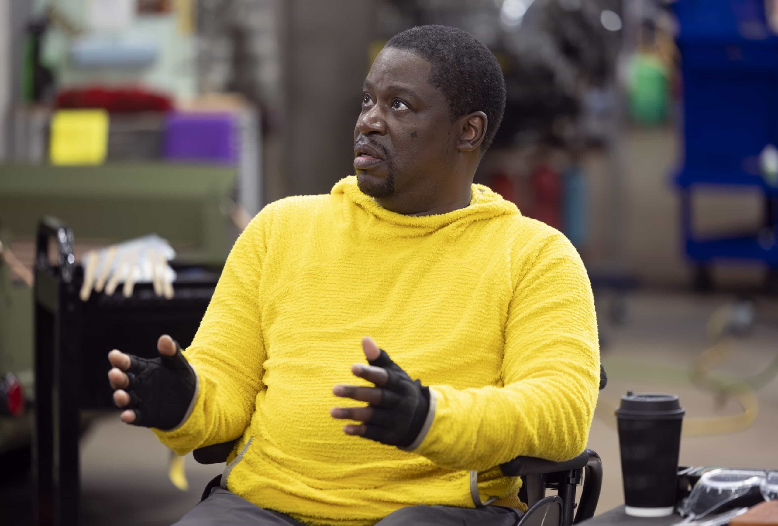 SHIFTING GEARS Season 2 Episode 12 - “Uncle Sam” - Matt is thrilled to show off his military-hero son Sam, but a shift in Sam’s career could finally give Riley a chance to be the golden child. Meanwhile, Andy’s singing hits all the wrong notes for Riley. Jesse Williams and Luke Macfarlane guest star. WEDNESDAY, JAN. 28 (8:00-8:30 p.m. EST) on ABC. (Disney/Raymond Liu) 
DARYL "CHILL" MITCHELL