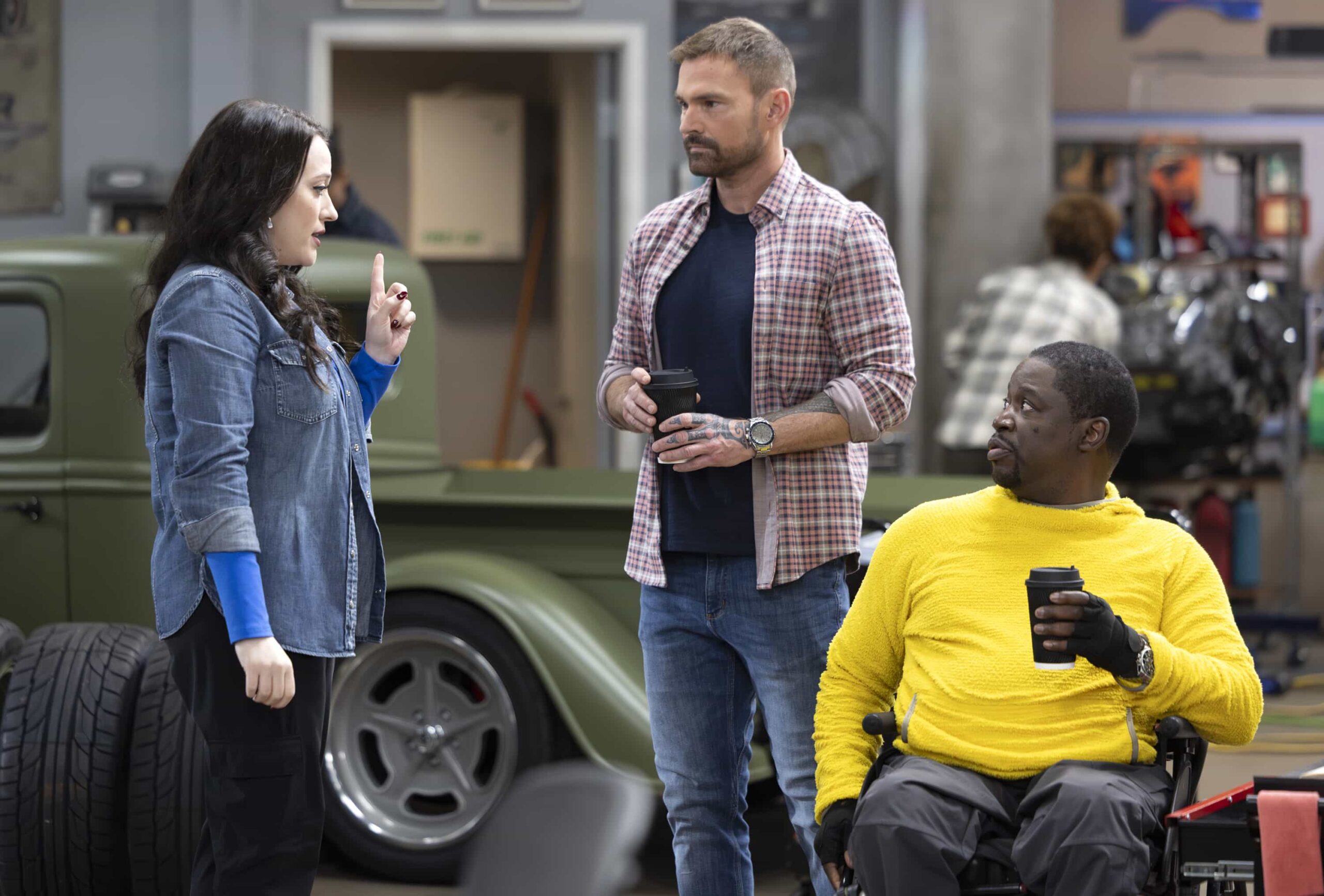 SHIFTING GEARS - “Uncle Sam” - Matt is thrilled to show off his military-hero son Sam, but a shift in Sam’s career could finally give Riley a chance to be the golden child. Meanwhile, Andy’s singing hits all the wrong notes for Riley. Jesse Williams and Luke Macfarlane guest star. WEDNESDAY, JAN. 28 (8:00-8:30 p.m. EST) on ABC. (Disney/Raymond Liu) 
KAT DENNINGS, SEANN WILLIAM SCOTT, DARYL "CHILL" MITCHELL